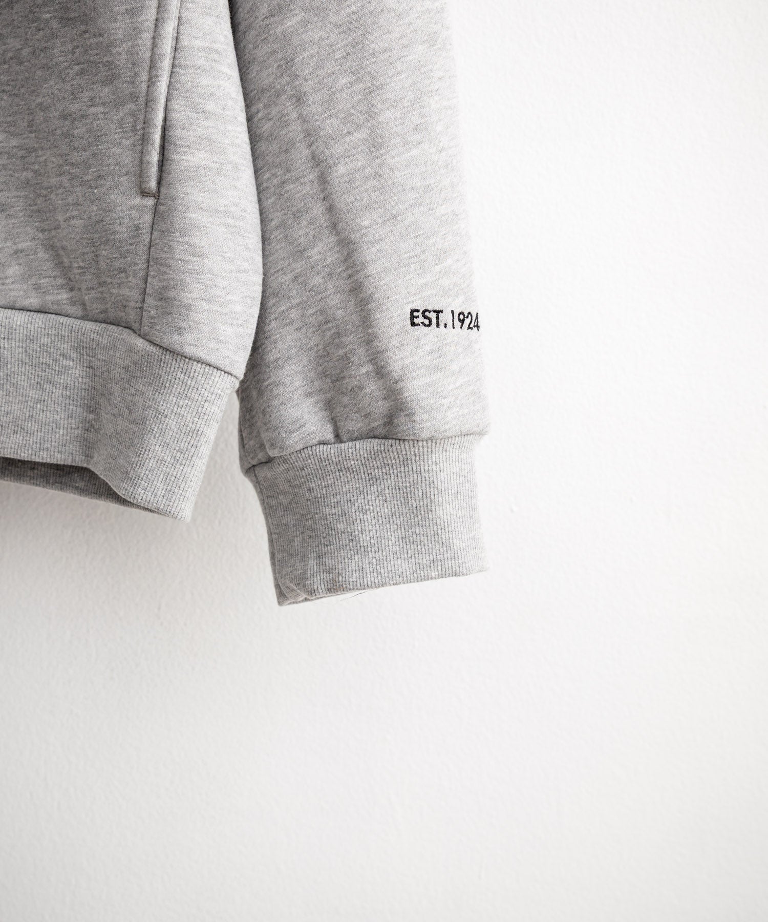 ロッキーモンロー Rocky Monroe UMBRO アンブロ ジップパーカー 裏起毛 長袖 メンズ スウェット フーディー ライトアウター オーバーサイズ あたたかい ロゴ刺繍 別注 14943 （チャコール） チャコール