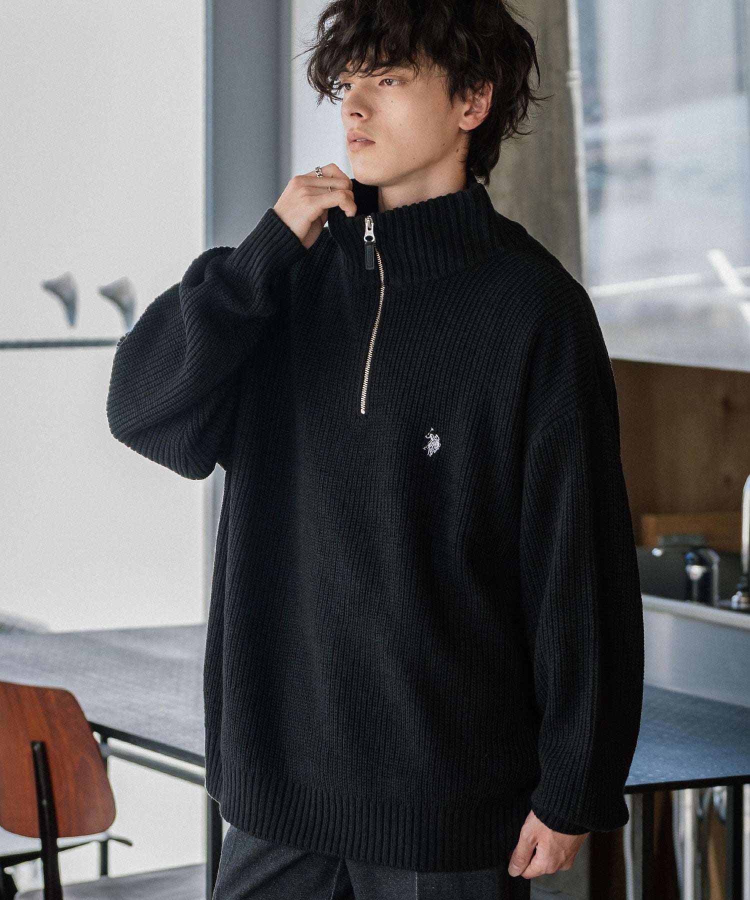 ロッキーモンロー Rocky Monroe U.S. POLO ASSN. ニット セーター 無地 メンズ レディース 長袖 畦編み オーバーサイズ ワンポイント ロゴ刺繍 ハーフジップ 別注 14769 （チャコール） チャコール