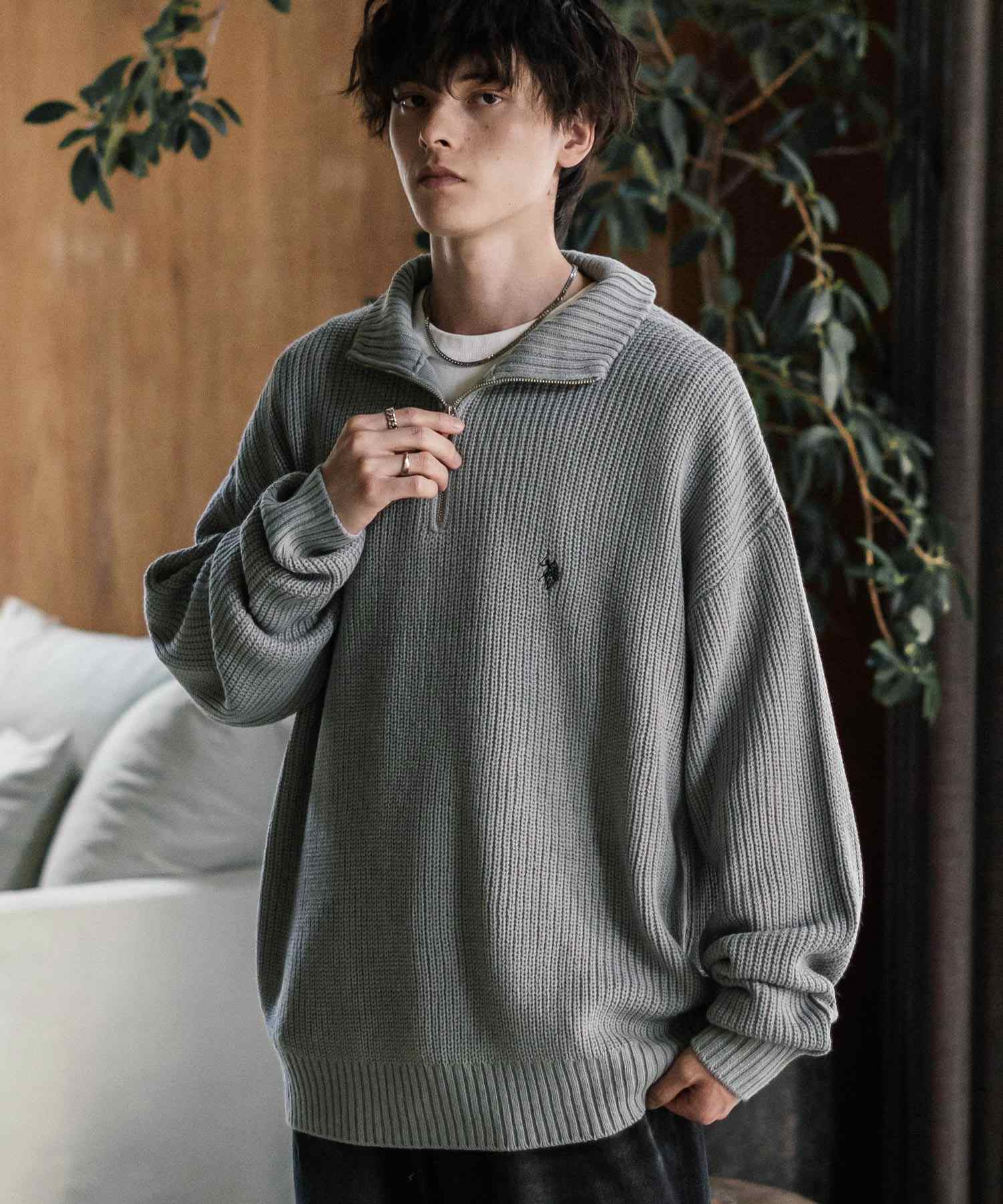 ロッキーモンロー Rocky Monroe U.S. POLO ASSN. ニット セーター 無地 メンズ レディース 長袖 畦編み オーバーサイズ ワンポイント ロゴ刺繍 ハーフジップ 別注 14769 （チャコール） チャコール