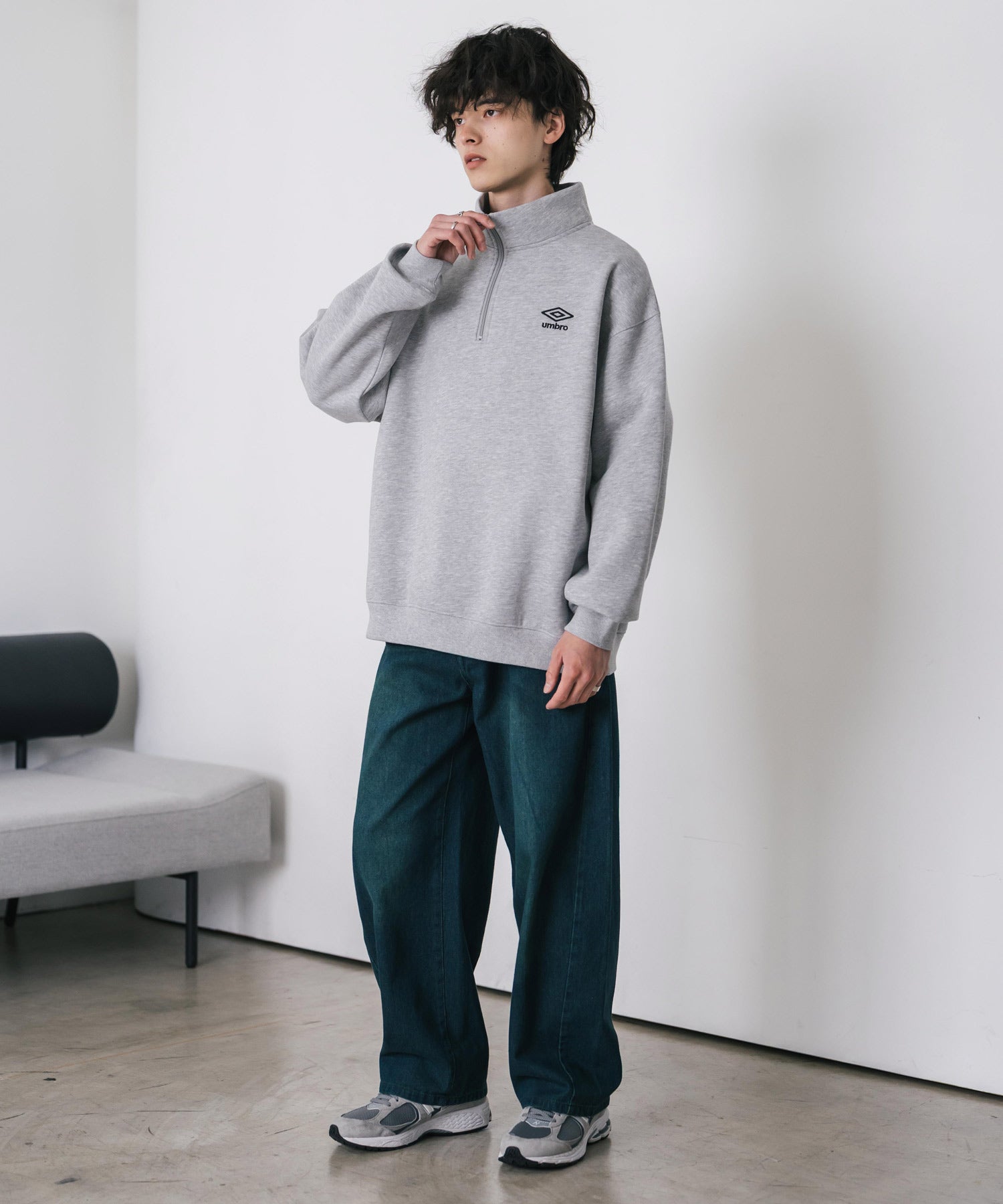 ロッキーモンロー Rocky Monroe UMBRO アンブロ スウェット 裏起毛 長袖 メンズ レディース トレーナー ハーフジップ プルオーバー オーバーサイズ ロゴ刺繍 別注コラボ 14942 （杢グレー） 杢グレー