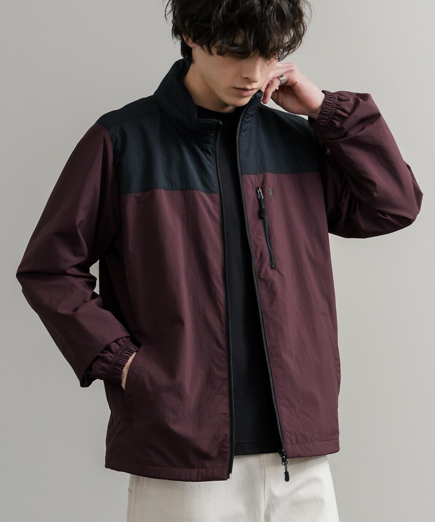 ロッキーモンロー Rocky Monroe ナイロンジャケット 裏タフタ ブルゾン メンズ レディース ライトアウター 撥水 スタンドネック 切替 アウトドア LOGOS  ロゴス  14857 （7.ワイン） 7.ワイン