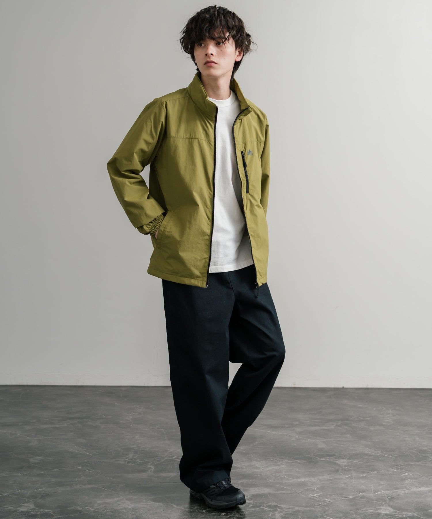 ロッキーモンロー Rocky Monroe ナイロンジャケット 裏タフタ ブルゾン メンズ レディース ライトアウター 撥水 スタンドネック 切替 アウトドア LOGOS  ロゴス  14857 （7.ワイン） 7.ワイン