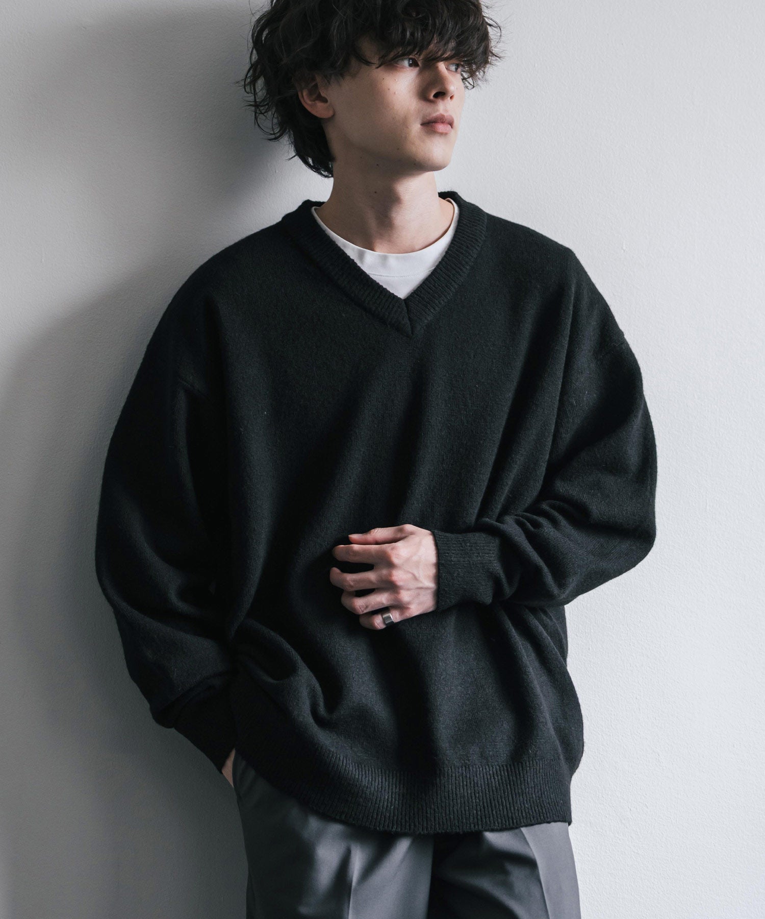 ロッキーモンロー Rocky Monroe ニット セーター 無地 メンズ レディース Vネック 長袖 天竺編み ウール混 メランジ オーバーサイズ リラックス プルオーバー 暖かい 秋冬 14715 （オフ） オフ