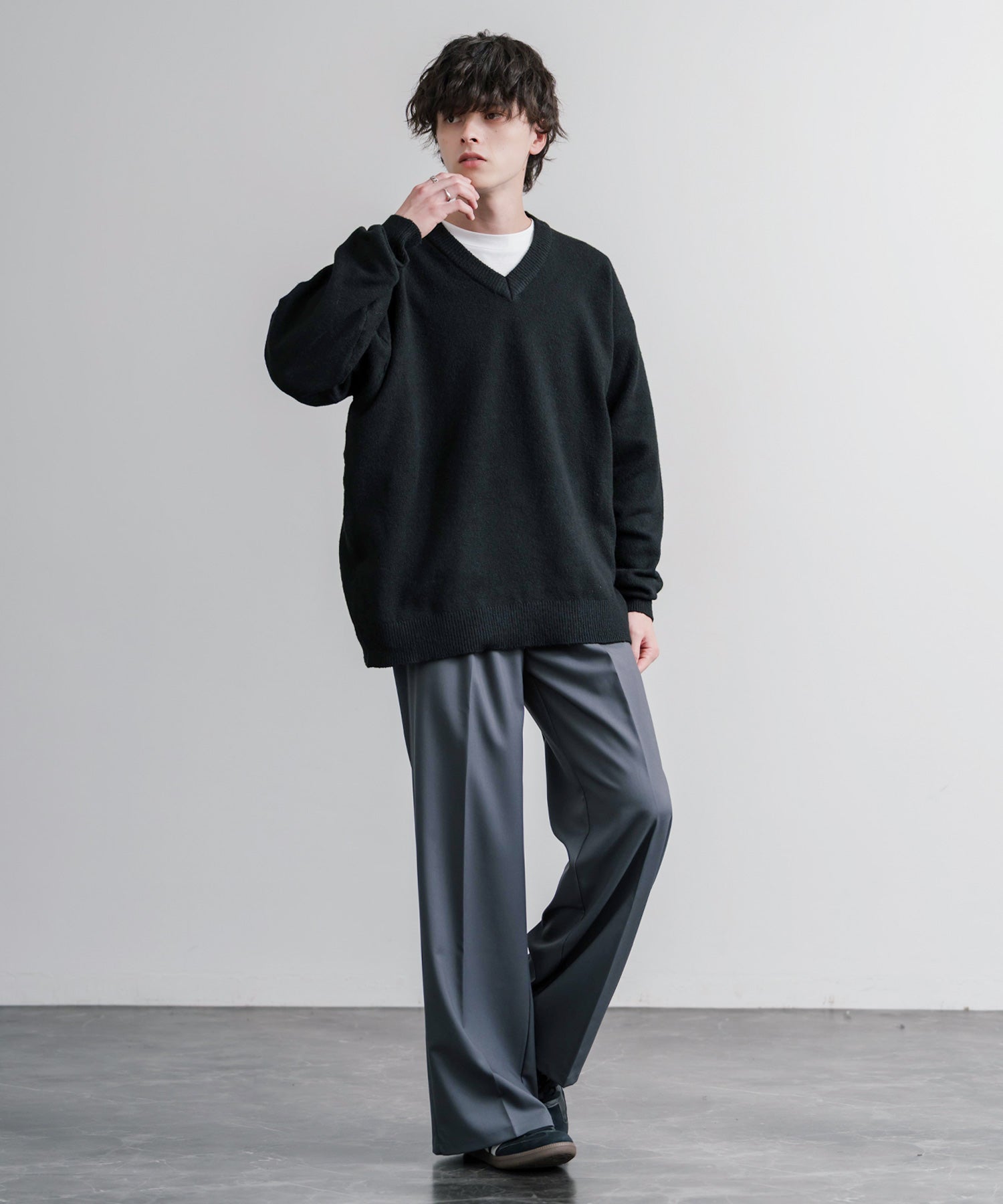 ロッキーモンロー Rocky Monroe ニット セーター 無地 メンズ レディース Vネック 長袖 天竺編み ウール混 メランジ オーバーサイズ リラックス プルオーバー 暖かい 秋冬 14715 （オフ） オフ