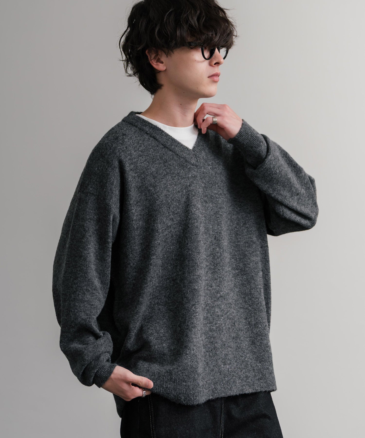 ロッキーモンロー Rocky Monroe ニット セーター 無地 メンズ レディース Vネック 長袖 天竺編み ウール混 メランジ オーバーサイズ リラックス プルオーバー 暖かい 秋冬 14715 （オフ） オフ