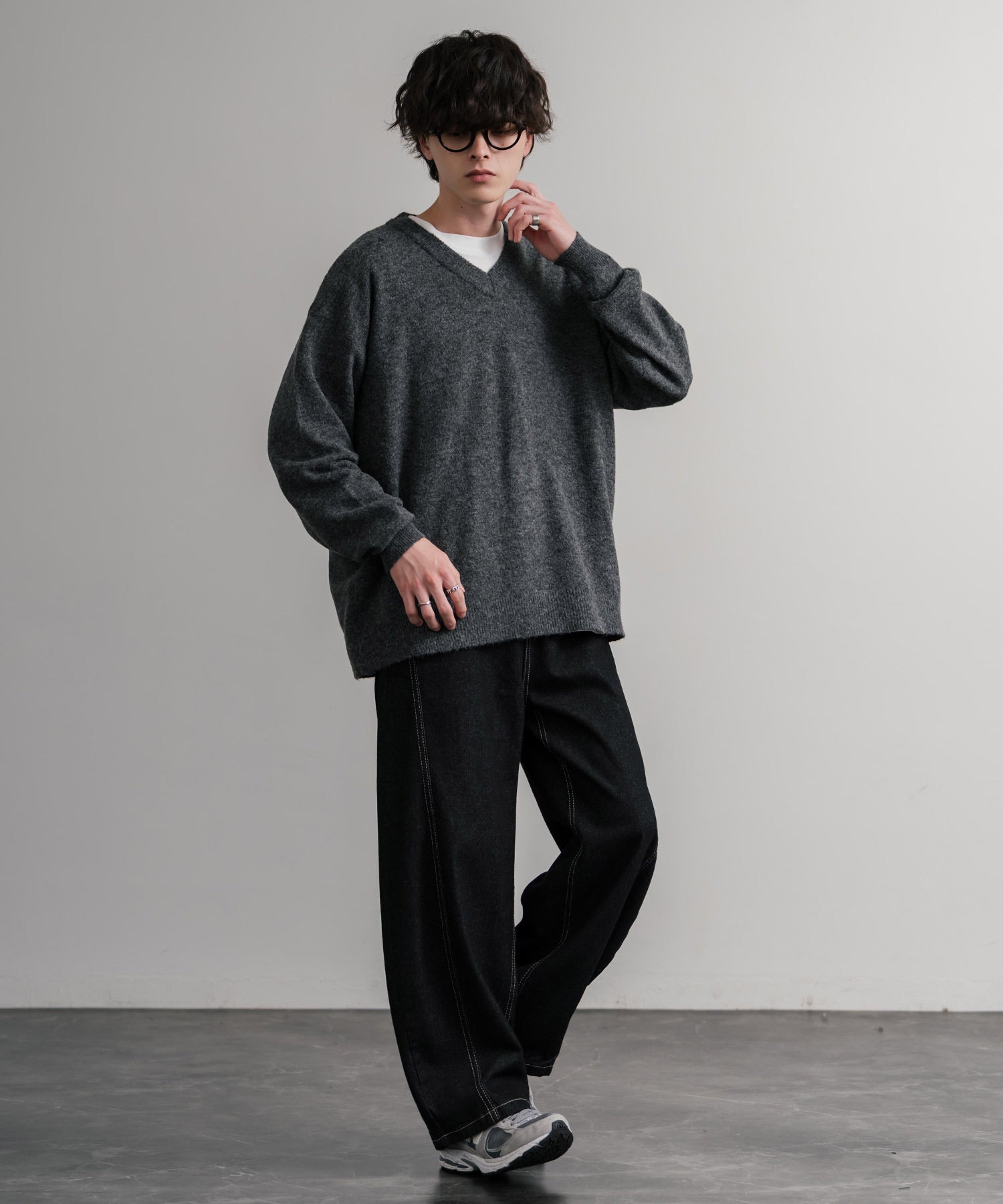 ロッキーモンロー Rocky Monroe ニット セーター 無地 メンズ レディース Vネック 長袖 天竺編み ウール混 メランジ オーバーサイズ リラックス プルオーバー 暖かい 秋冬 14715 （オフ） オフ