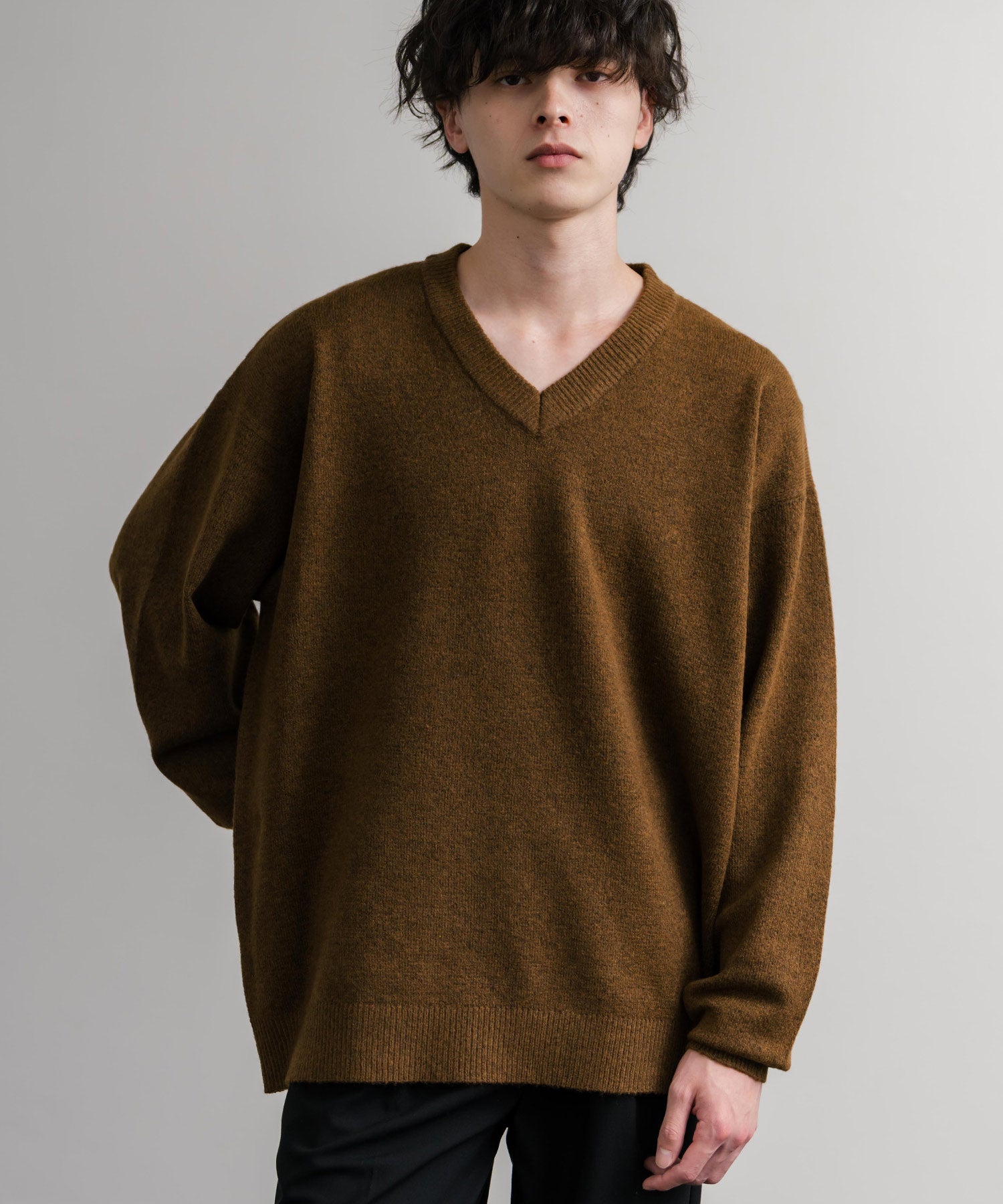 ロッキーモンロー Rocky Monroe ニット セーター 無地 メンズ レディース Vネック 長袖 天竺編み ウール混 メランジ オーバーサイズ リラックス プルオーバー 暖かい 秋冬 14715 （オフ） オフ