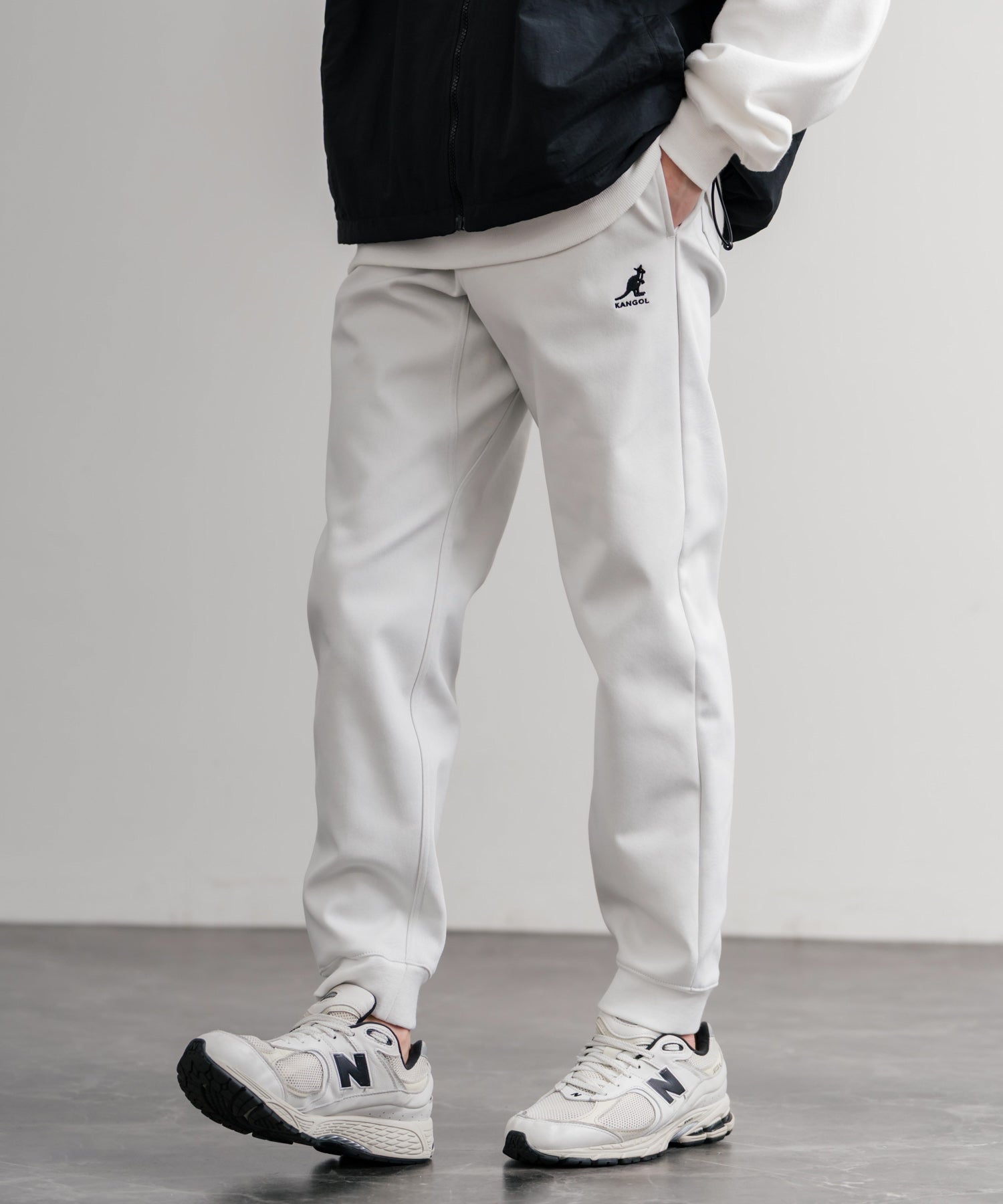 ロッキーモンロー Rocky Monroe KANGOL ジョガーパンツ 暖パン 裏起毛 裏フリース 蓄熱 新色追加 メンズ レディース イージー スリム テーパード ストレッチ 別注コラボ 14622 （ホワイト） ホワイト