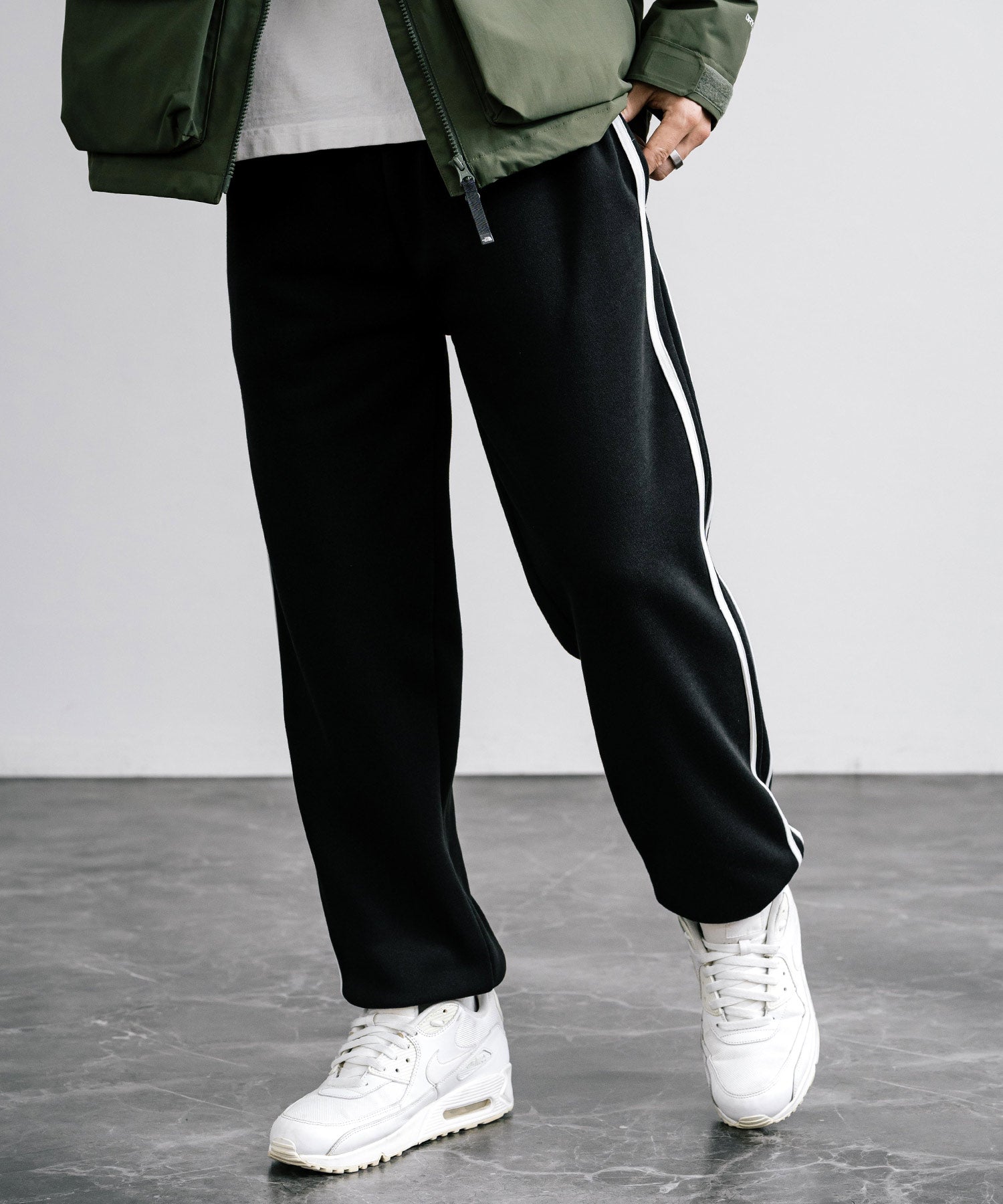 ロッキーモンロー Rocky Monroe スウェットパンツ ジョガー 裏起毛 メンズ レディース バルーン ライン イージー 暖パン 無地 リラックス ウエストゴム ベーシック コットンタッチ 14986 （4.ブラック） 4.ブラック