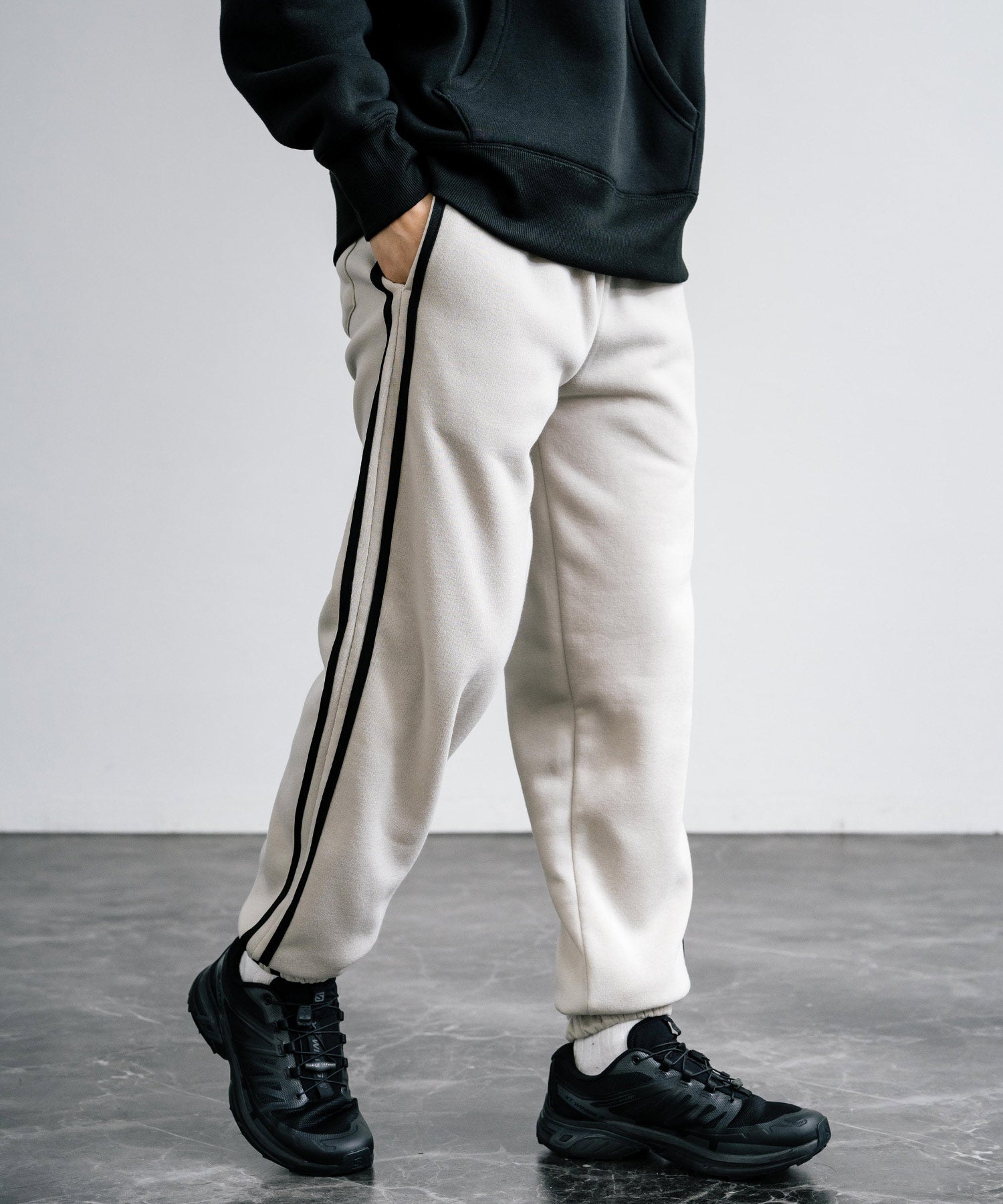 ロッキーモンロー Rocky Monroe スウェットパンツ ジョガー 裏起毛 メンズ レディース バルーン ライン イージー 暖パン 無地 リラックス ウエストゴム ベーシック コットンタッチ 14986 （4.ブラック） 4.ブラック