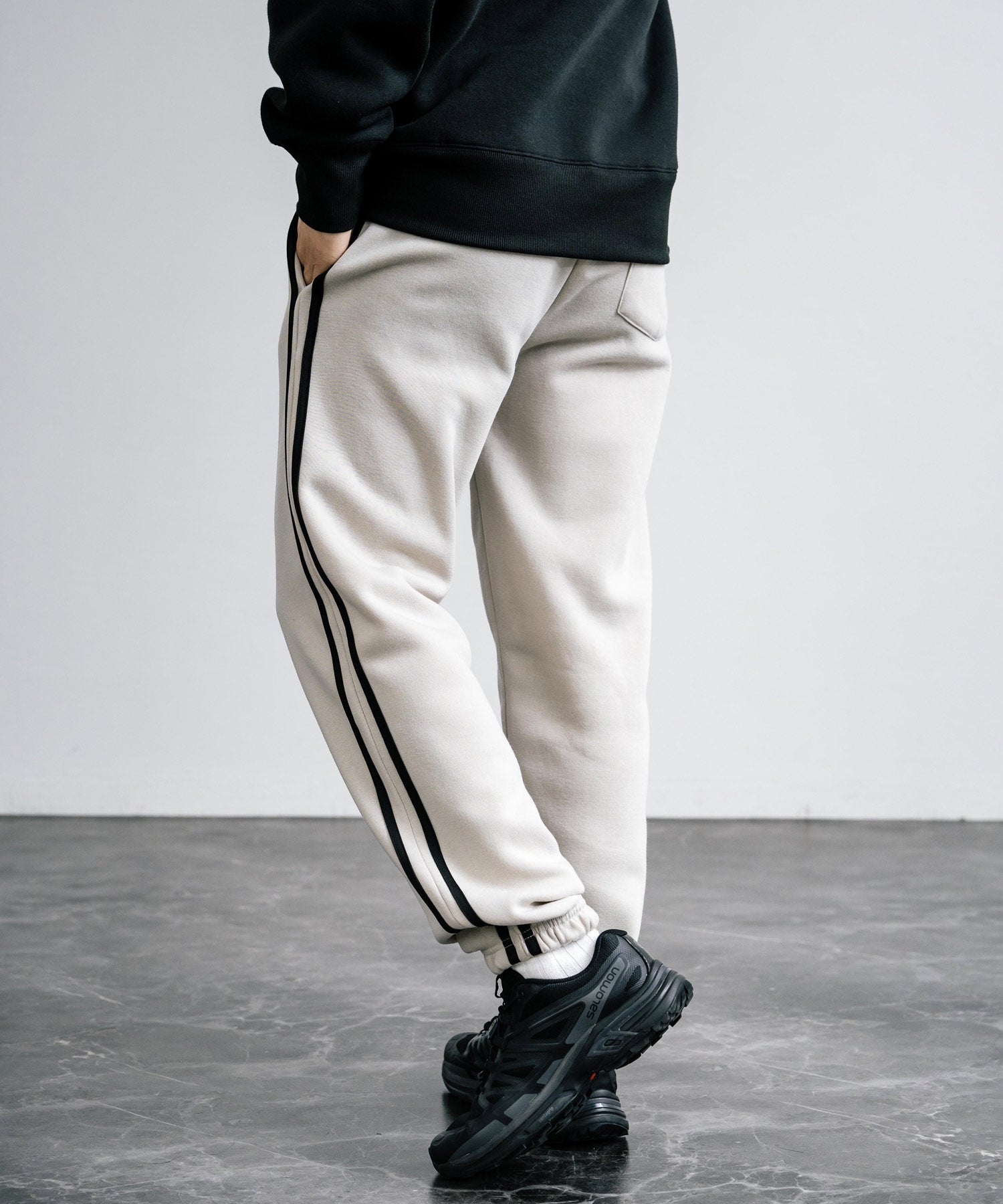 ロッキーモンロー Rocky Monroe スウェットパンツ ジョガー 裏起毛 メンズ レディース バルーン ライン イージー 暖パン 無地 リラックス ウエストゴム ベーシック コットンタッチ 14986 （4.ブラック） 4.ブラック