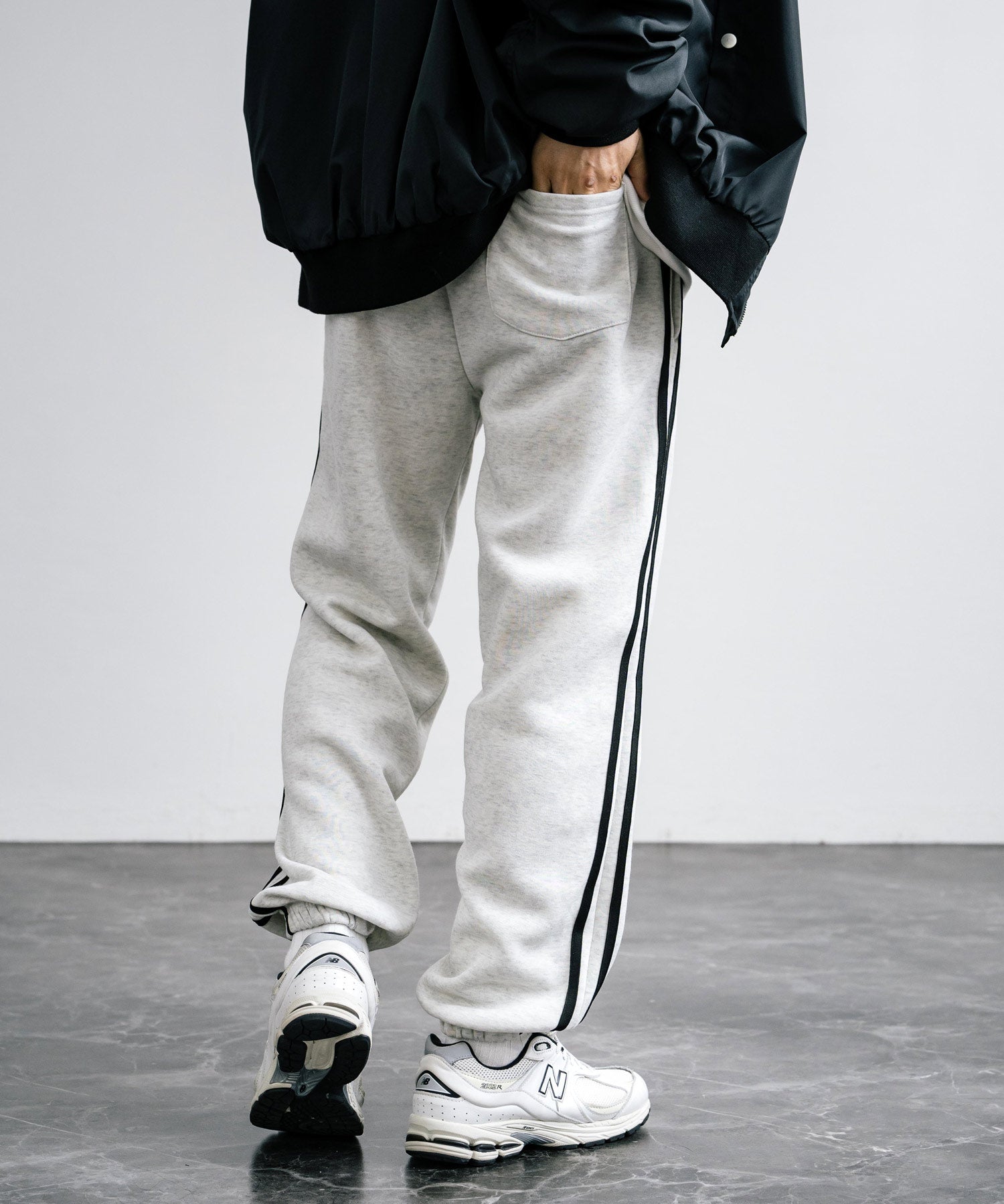 ロッキーモンロー Rocky Monroe スウェットパンツ ジョガー 裏起毛 メンズ レディース バルーン ライン イージー 暖パン 無地 リラックス ウエストゴム ベーシック コットンタッチ 14986 （4.ブラック） 4.ブラック