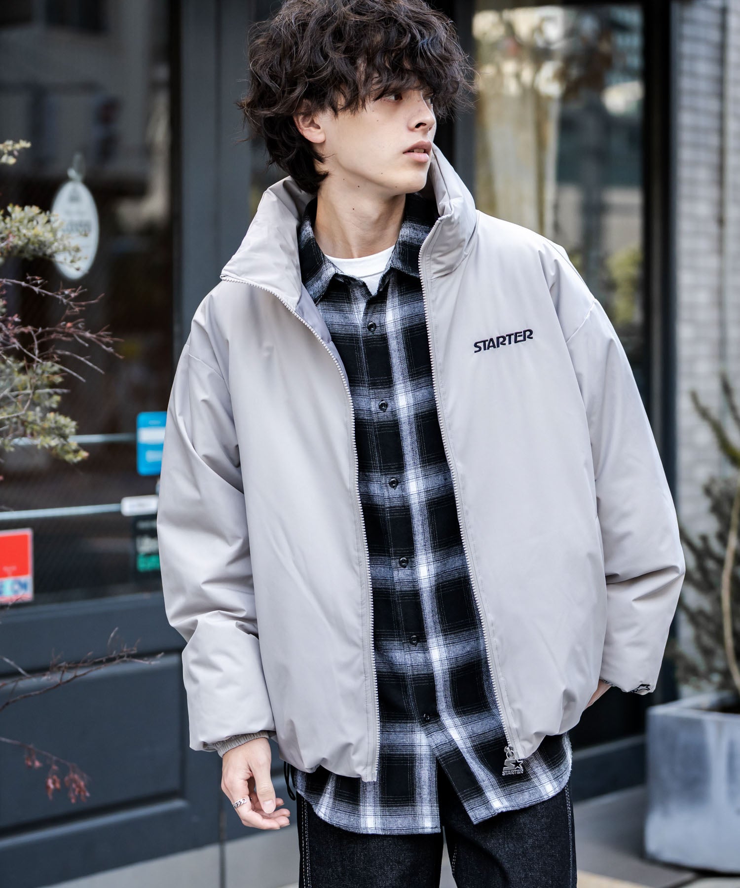 ロッキーモンロー Rocky Monroe ファイバーダウンジャケット 中綿 アウター メンズ レディース ブルゾン ロゴ 刺繍 ワンポイント 撥水 STARTER BLACK LABEL 15012 （カーキ） カーキ