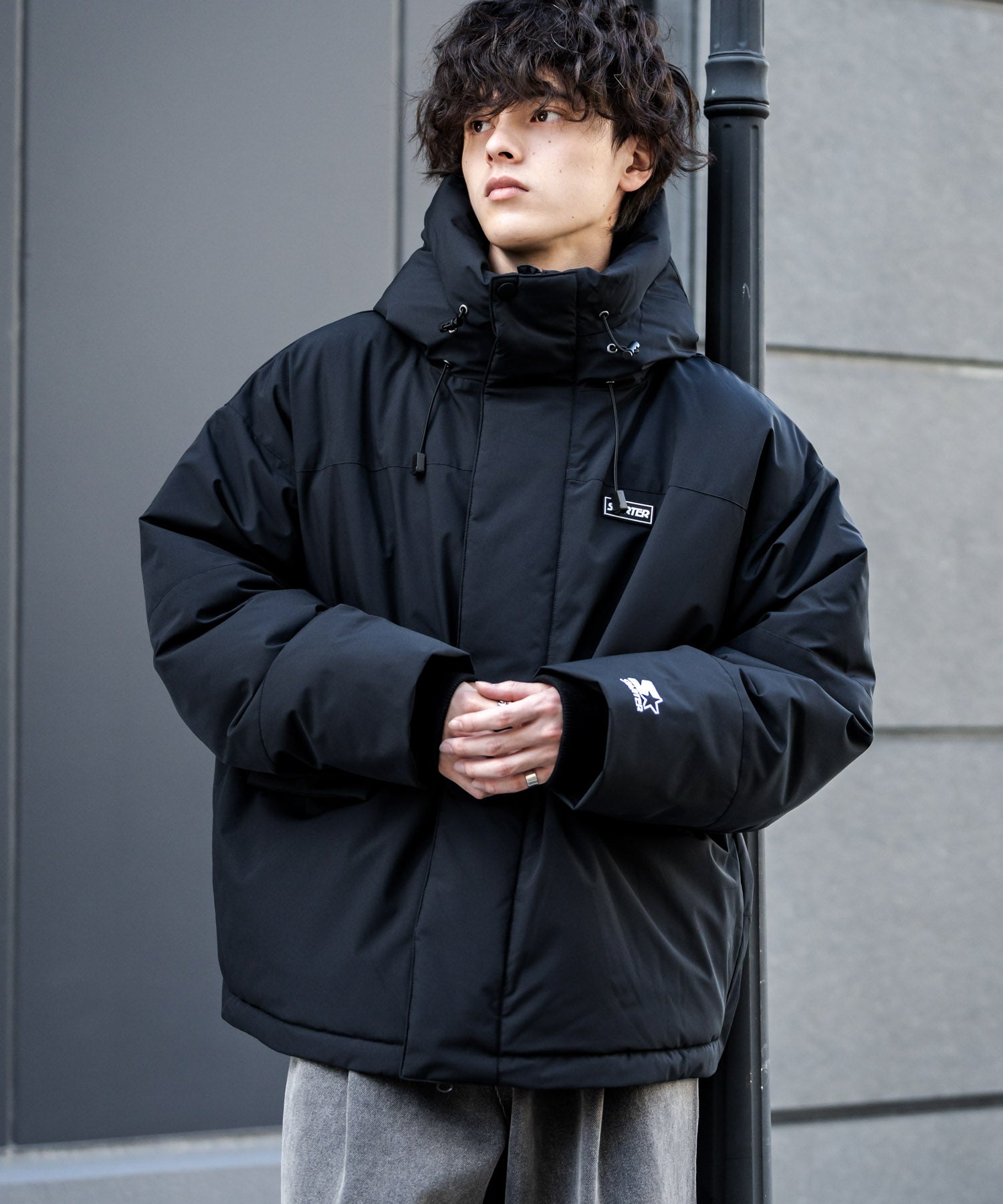 ロッキーモンロー Rocky Monroe ファイバーダウンジャケット 中綿 アウター フードジャケット メンズ レディース ブルゾン ロゴ 刺繍 STARTER BLACK LABEL 15013 （グレー） グレー