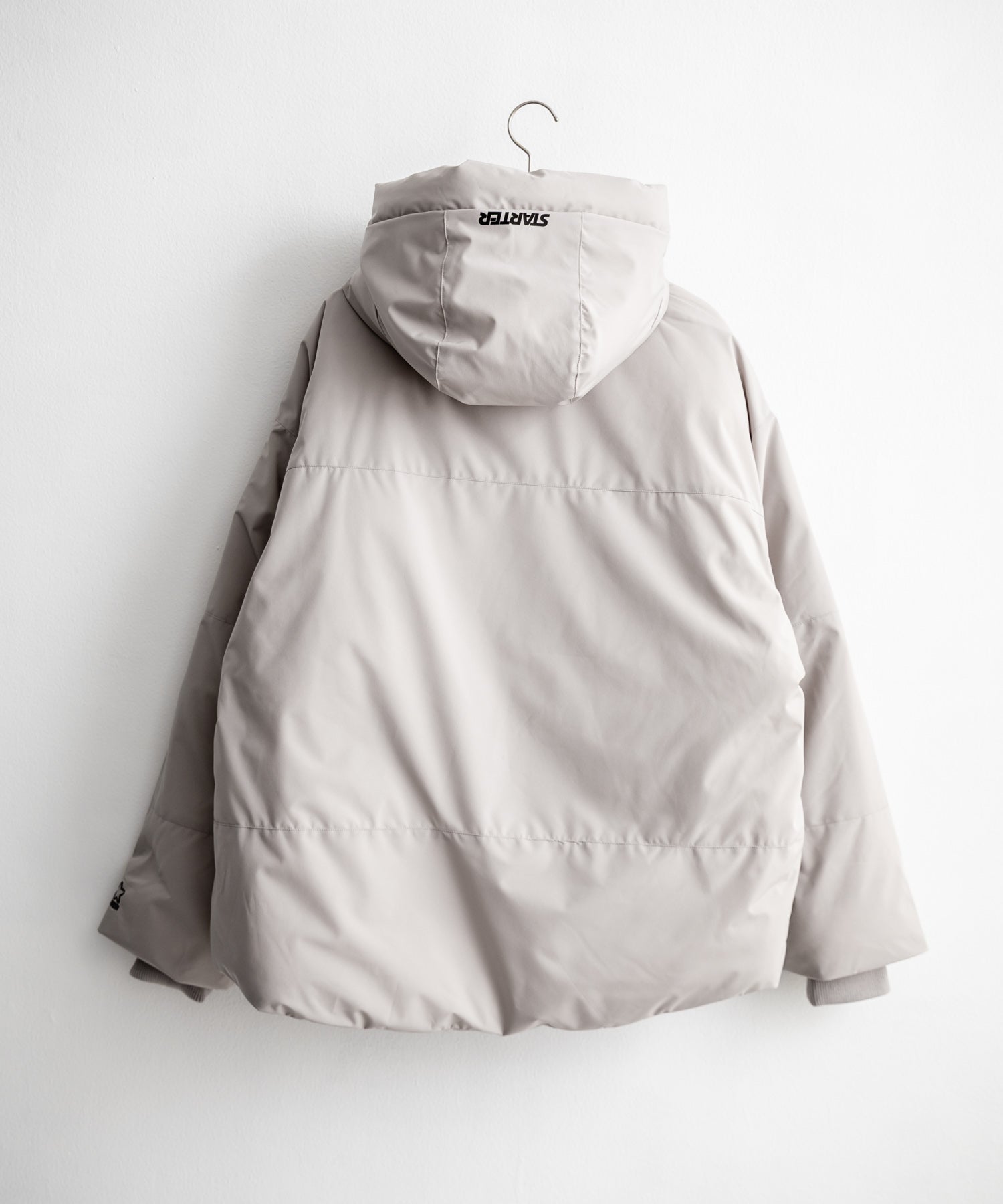 ロッキーモンロー Rocky Monroe ファイバーダウンジャケット 中綿 アウター フードジャケット メンズ レディース ブルゾン ロゴ 刺繍 STARTER BLACK LABEL 15013 （グレー） グレー