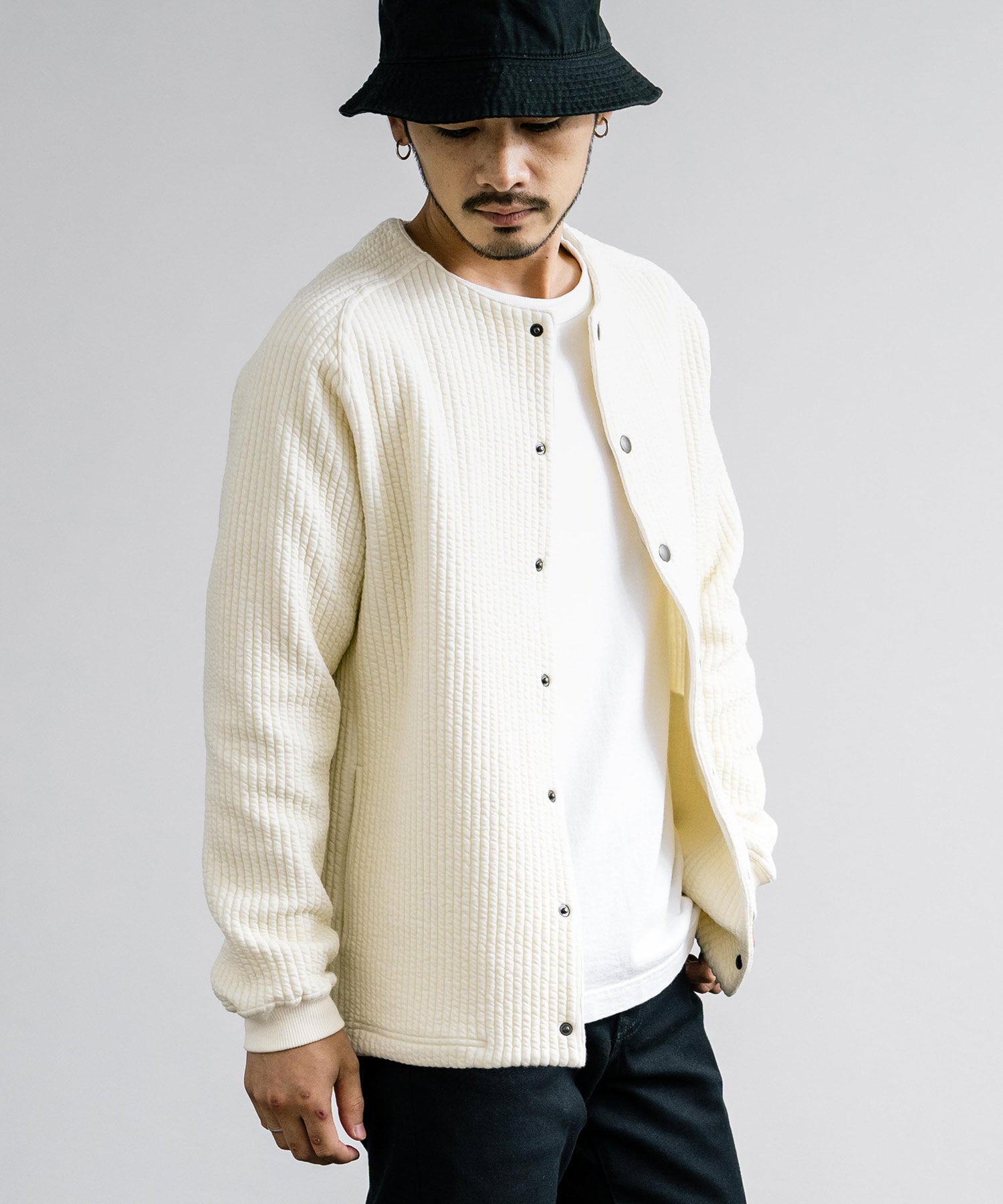 ロッキーモンロー Rocky Monroe ノーカラージャケット ブルゾン キルティングライナー メンズ カーディガン クロス ケーブル 国産 Upscape Audience AUD7330 15388 （ケーブルブラック） ケーブルブラック