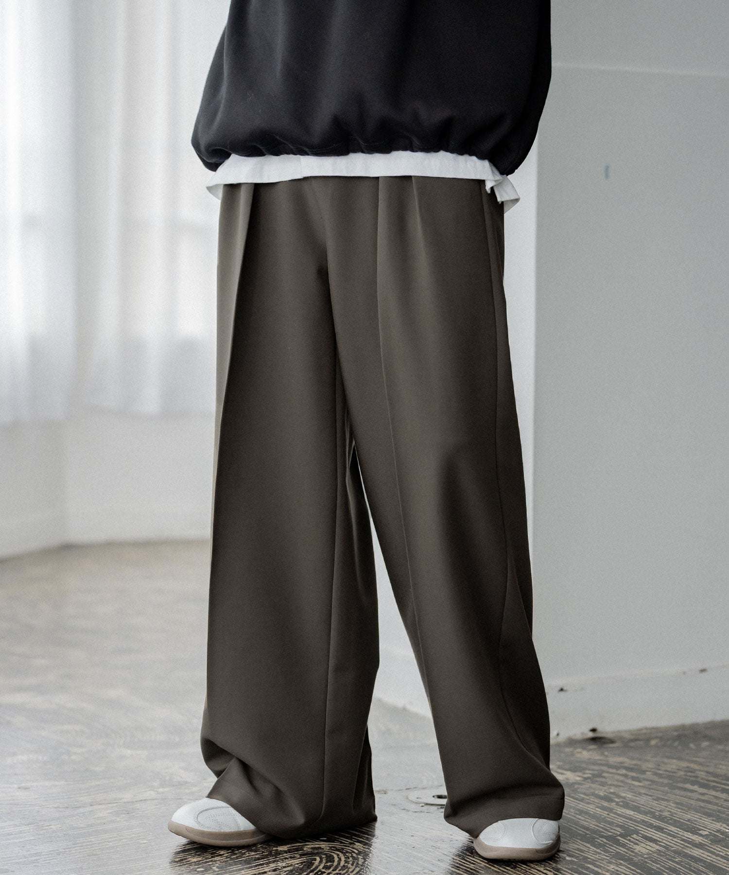 ロッキーモンロー Rocky Monroe ワイドスラックス セミワイド メンズ イージー ストレート 2タック ストレッチ センタープレス 無地 ピンストライプ リラックス ゆったり カジュアル 15248 （ブラウン） ブラウン