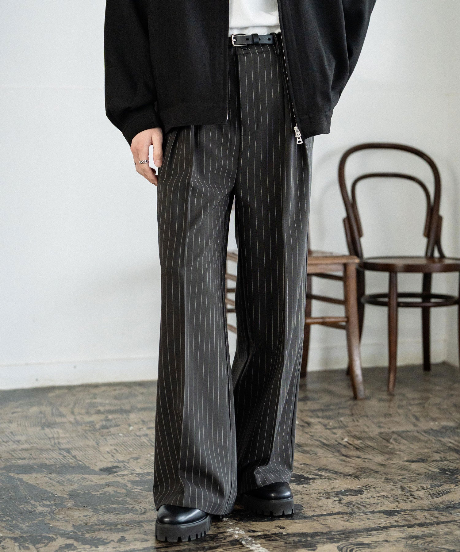 ロッキーモンロー Rocky Monroe ワイドスラックス セミワイド メンズ イージー ストレート 2タック ストレッチ センタープレス 無地 ピンストライプ リラックス ゆったり カジュアル 15248 （ブラウン） ブラウン