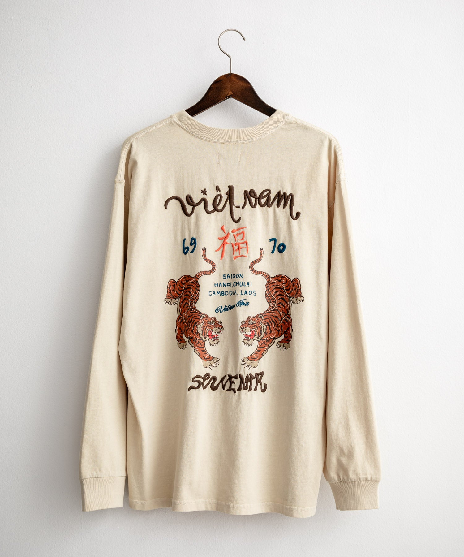 ロッキーモンロー Rocky Monroe カットソー 長袖 Tシャツ メンズ レディース ロンT 刺繍 プリント オーバーサイズ クルーネック 虎 KRIFF MAYER 2537203 15603 （17.チャコール） 17.チャコール
