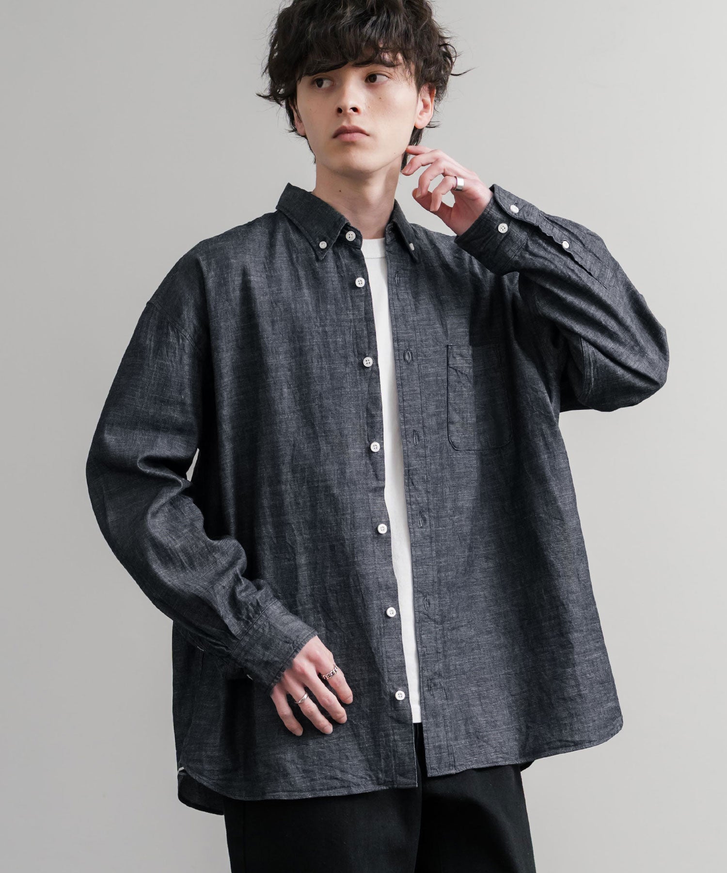 ロッキーモンロー Rocky Monroe デニムシャツ 長袖 ボタンダウン メンズ レディース ボクシーAライン 備中備後 6オンス 日本製 Upscape Audience AUD6703 15608 （ダークインディゴ） ダークインディゴ