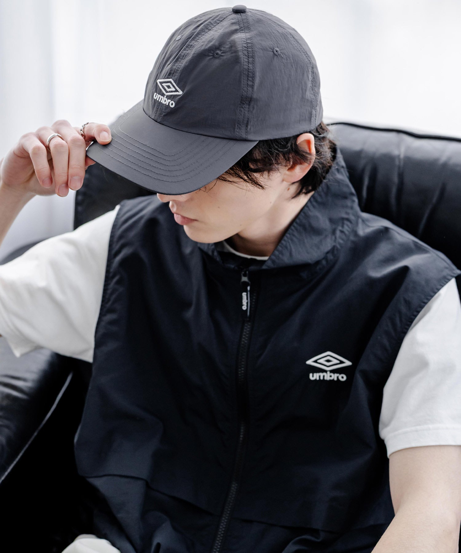 ロッキーモンロー Rocky Monroe UMBRO アンブロ 別注 ベースボールキャップ ローキャップ バンジーキャップ メンズ レディース 帽子 ナイロン 無地 アウトドア スポーツ 15351 （チャコール） チャコール
