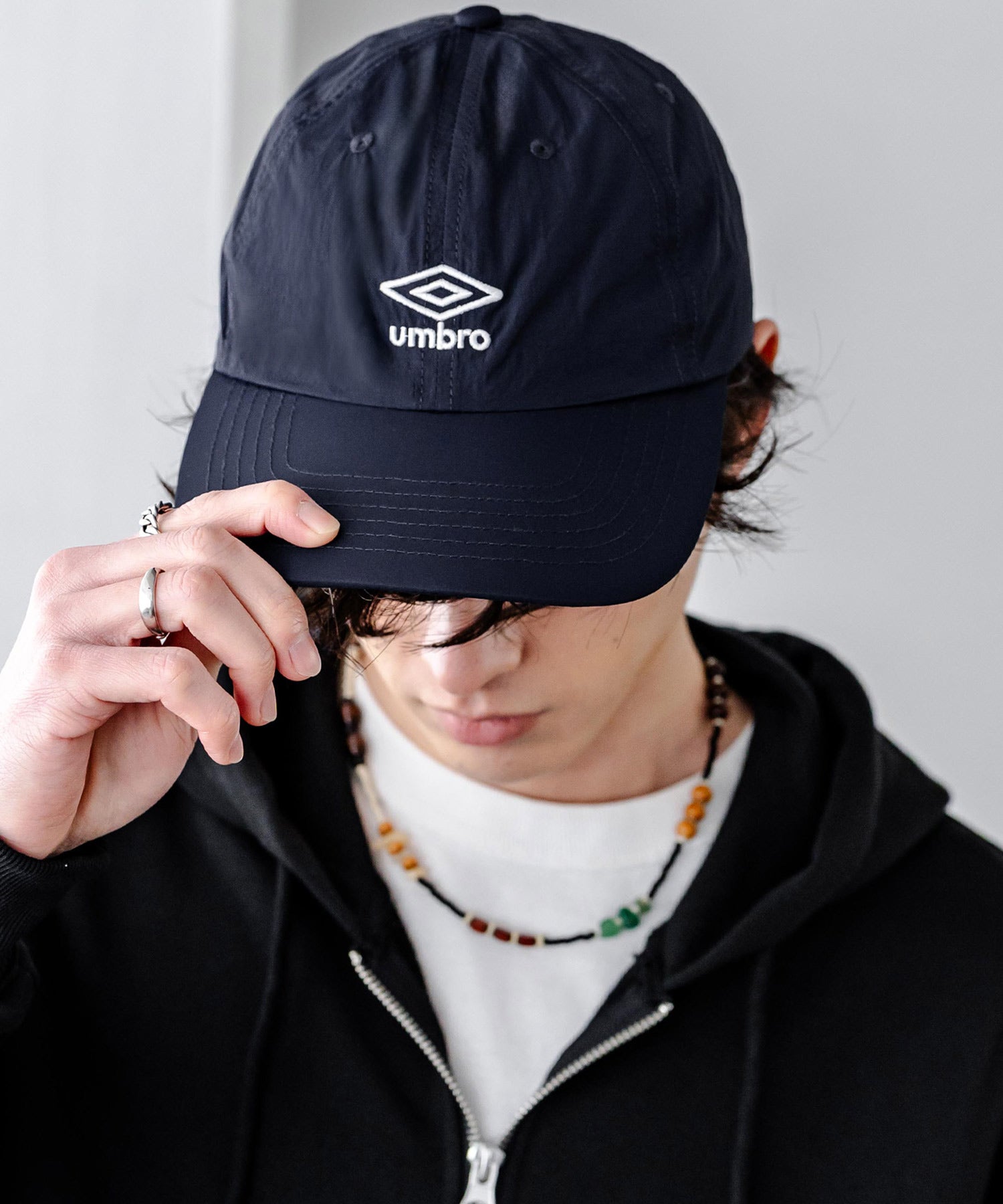 ロッキーモンロー Rocky Monroe UMBRO アンブロ 別注 ベースボールキャップ ローキャップ バンジーキャップ メンズ レディース 帽子 ナイロン 無地 アウトドア スポーツ 15351 （チャコール） チャコール