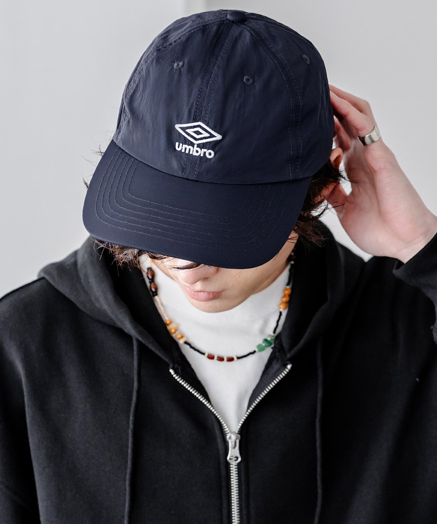 ロッキーモンロー Rocky Monroe UMBRO アンブロ 別注 ベースボールキャップ ローキャップ バンジーキャップ メンズ レディース 帽子 ナイロン 無地 アウトドア スポーツ 15351 （チャコール） チャコール