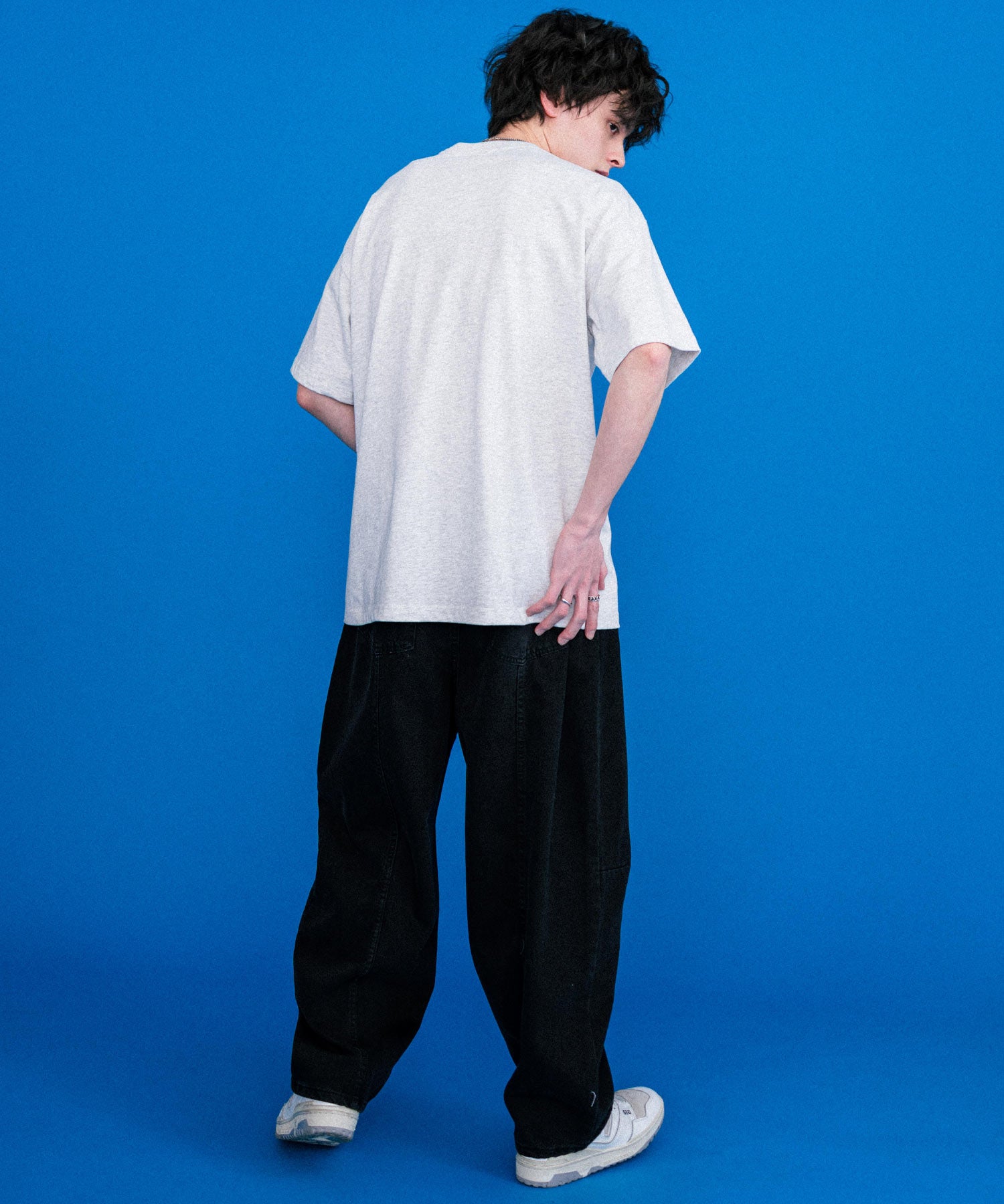 ロッキーモンロー Rocky Monroe CONVERSE コンバース ロゴT 半袖 メンズ カットソー Tシャツ プレートロゴ オーバーサイズ ルーズ リラックス カジュアル ストリート 15723 （49.ブラック） 49.ブラック