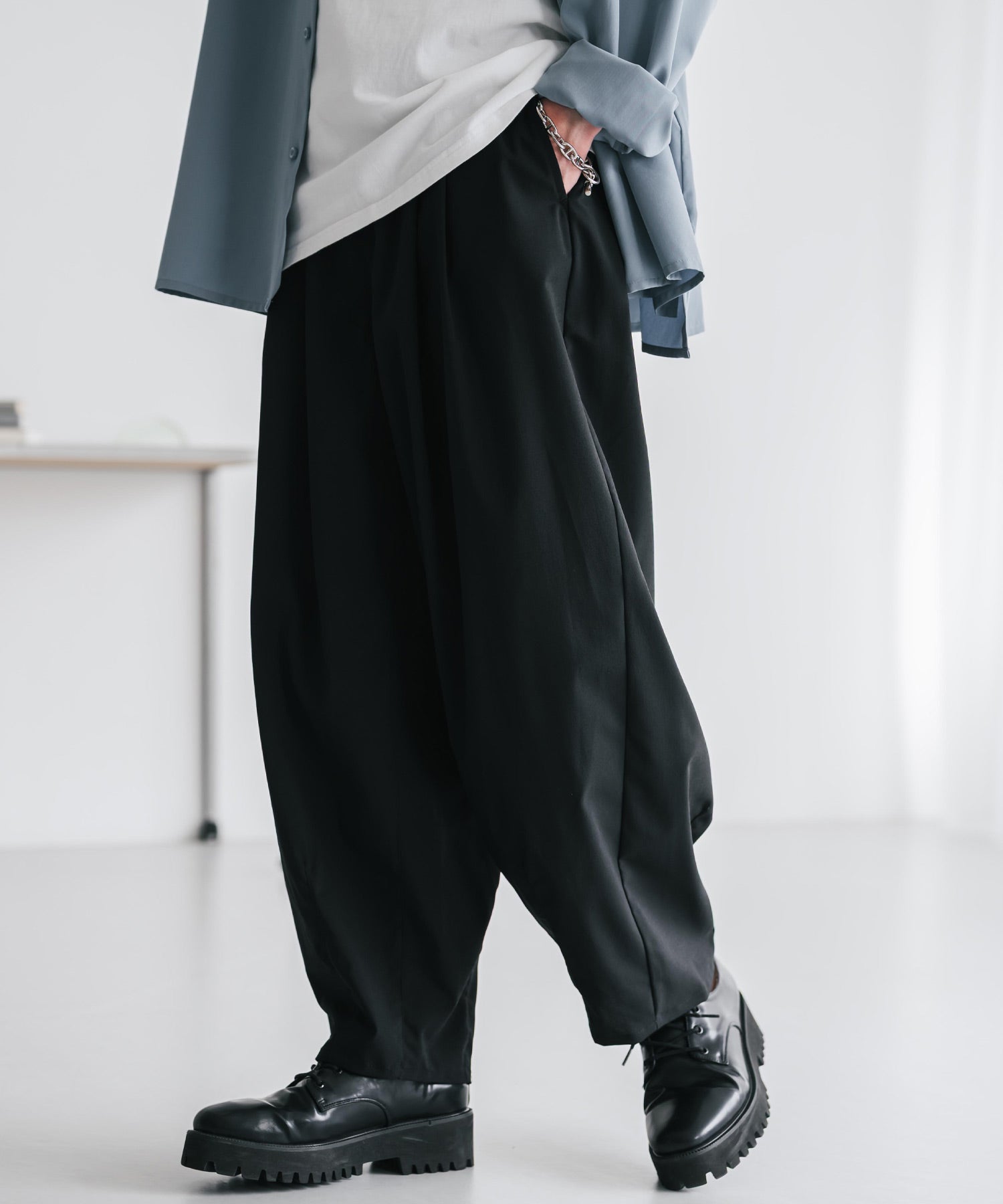 ロッキーモンロー Rocky Monroe バルーンパンツ カーブ バレル 接触冷感 メンズ ワイド イージー テーパード リラックス タック リネンライク 吸水速乾 ストレッチ ひんやり 軽い 15481 （ブラウン） ブラウン