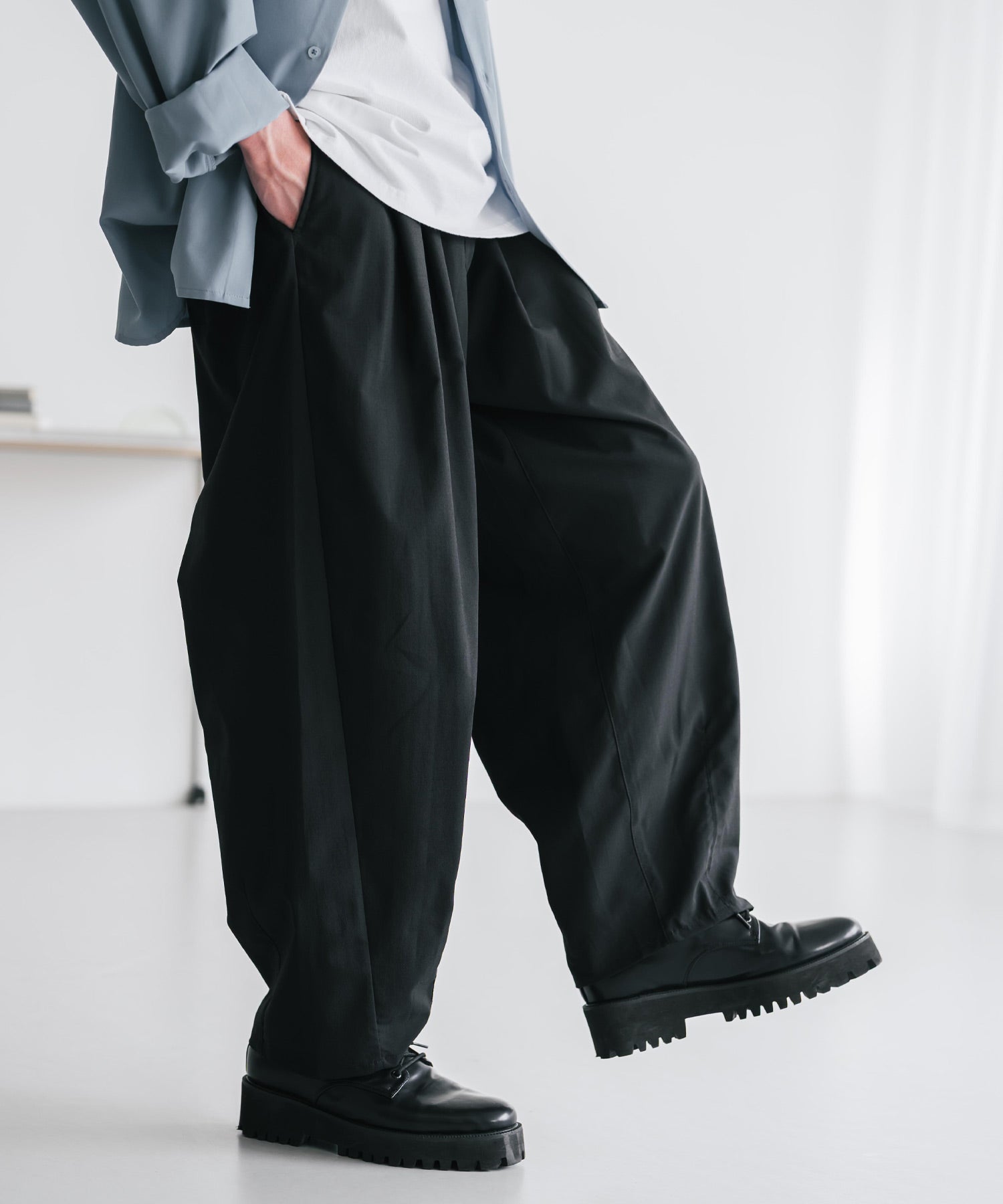 ロッキーモンロー Rocky Monroe バルーンパンツ カーブ バレル 接触冷感 メンズ ワイド イージー テーパード リラックス タック リネンライク 吸水速乾 ストレッチ ひんやり 軽い 15481 （ブラウン） ブラウン