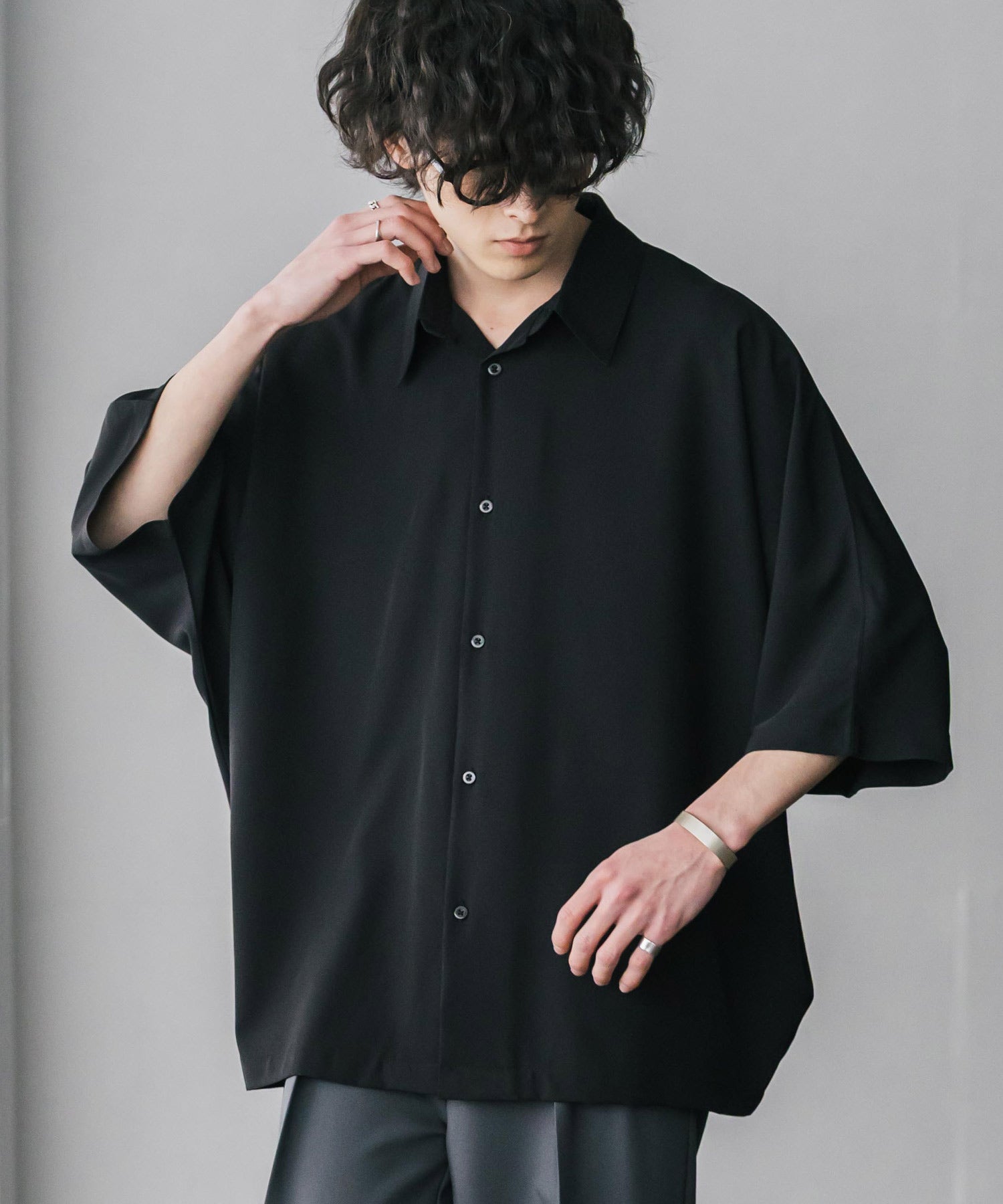ロッキーモンロー Rocky Monroe 接触冷感 ドルマンシャツ 半袖 ストレッチ メンズ レディース 無地 とろみ オーバーサイズ ビッグシルエット リラックス ゆったり ドレープ 15365 （ブルー） ブルー