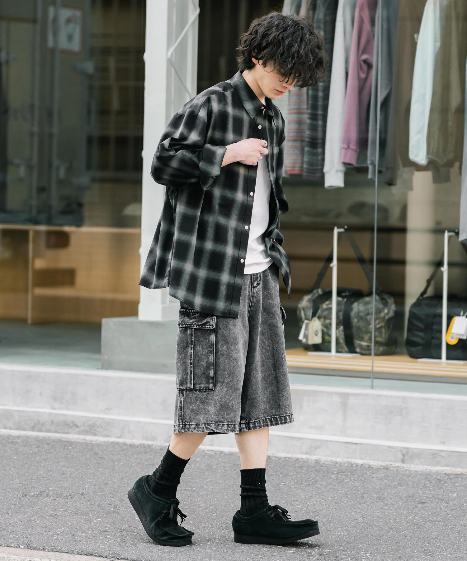 ロッキーモンロー Rocky Monroe カーゴパンツ デニム ハーフ メンズ レディース ショート ワイド 短パン 膝下 半パン ケミカルウォッシュ オーバーダイ リラックス ゆったり 15382 （ワンウォッシュ） ワンウォッシュ