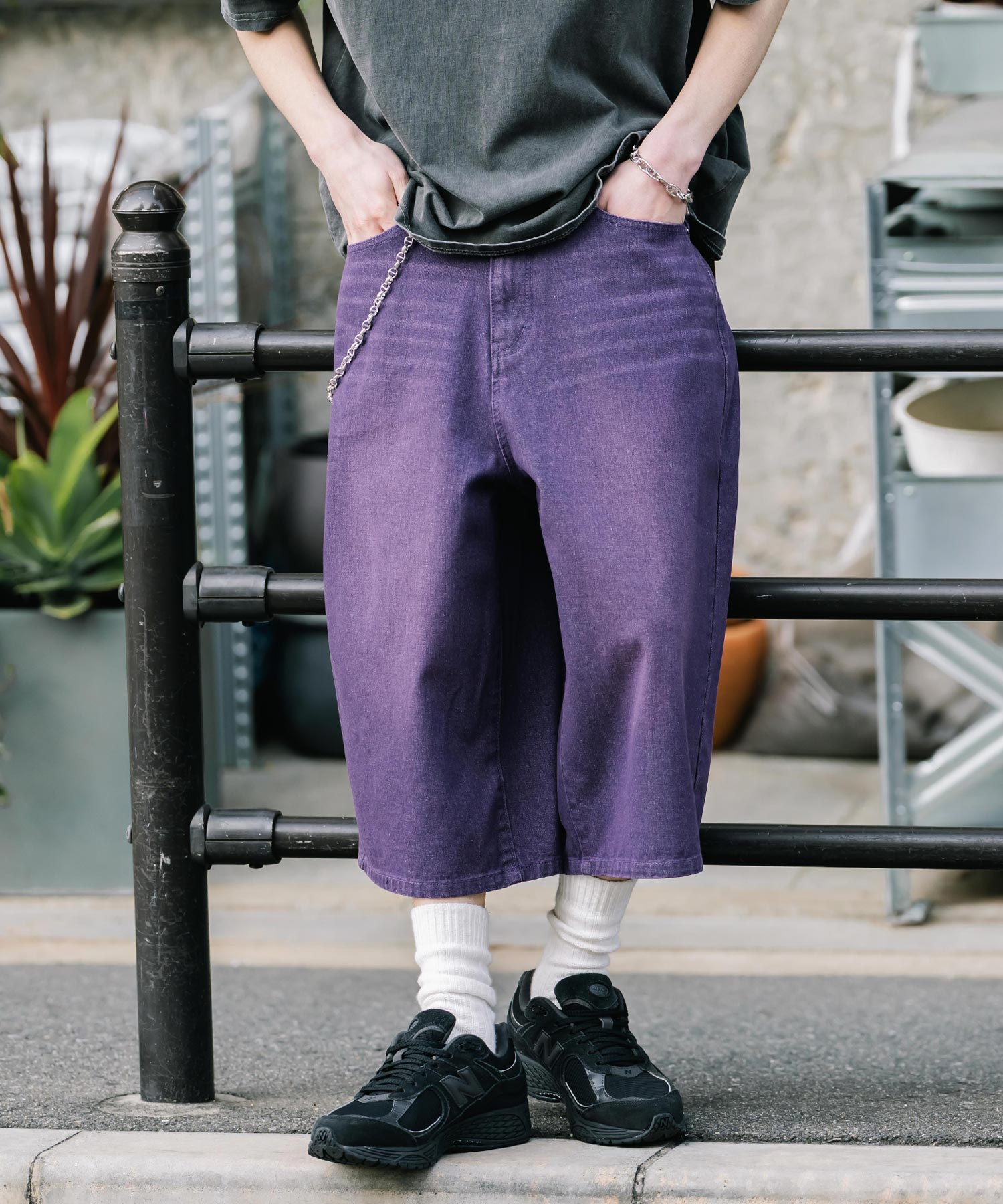 ロッキーモンロー Rocky Monroe ハーフパンツ デニム バギー メンズ レディース ワイド 短パン 半パン 膝下 7分丈 クロップド ケミカルウォッシュ オーバーダイ リラックス 15374 （パープルオーバーダイ） パープルオーバーダイ