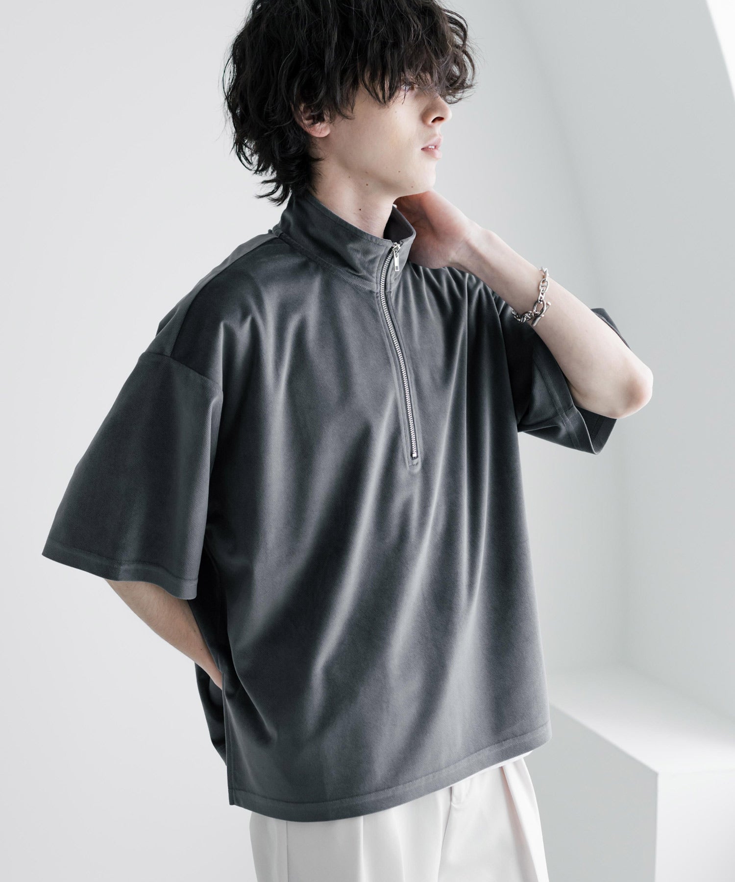 ロッキーモンロー Rocky Monroe Tシャツ フェイクスエード ハーフジップ 半袖 メンズ レディース カットソー プルオーバー オーバーサイズ  重ね着 起毛感 無地  韓国 15634 （ブルー） ブルー