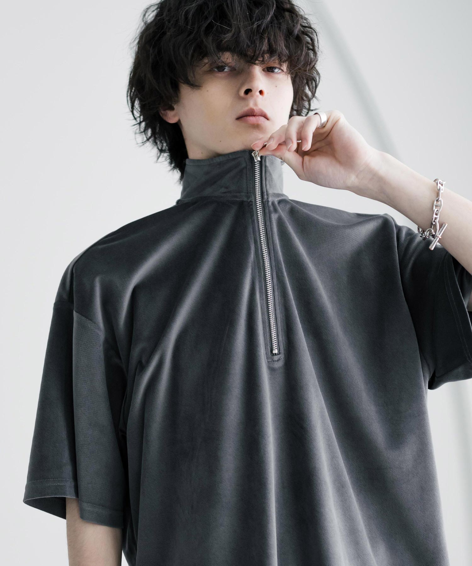 ロッキーモンロー Rocky Monroe Tシャツ フェイクスエード ハーフジップ 半袖 メンズ レディース カットソー プルオーバー オーバーサイズ  重ね着 起毛感 無地  韓国 15634 （ブルー） ブルー