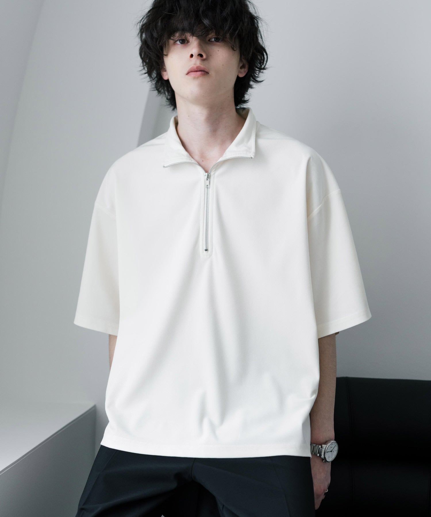 ロッキーモンロー Rocky Monroe Tシャツ フェイクスエード ハーフジップ 半袖 メンズ レディース カットソー プルオーバー オーバーサイズ  重ね着 起毛感 無地  韓国 15634 （オフ） オフ