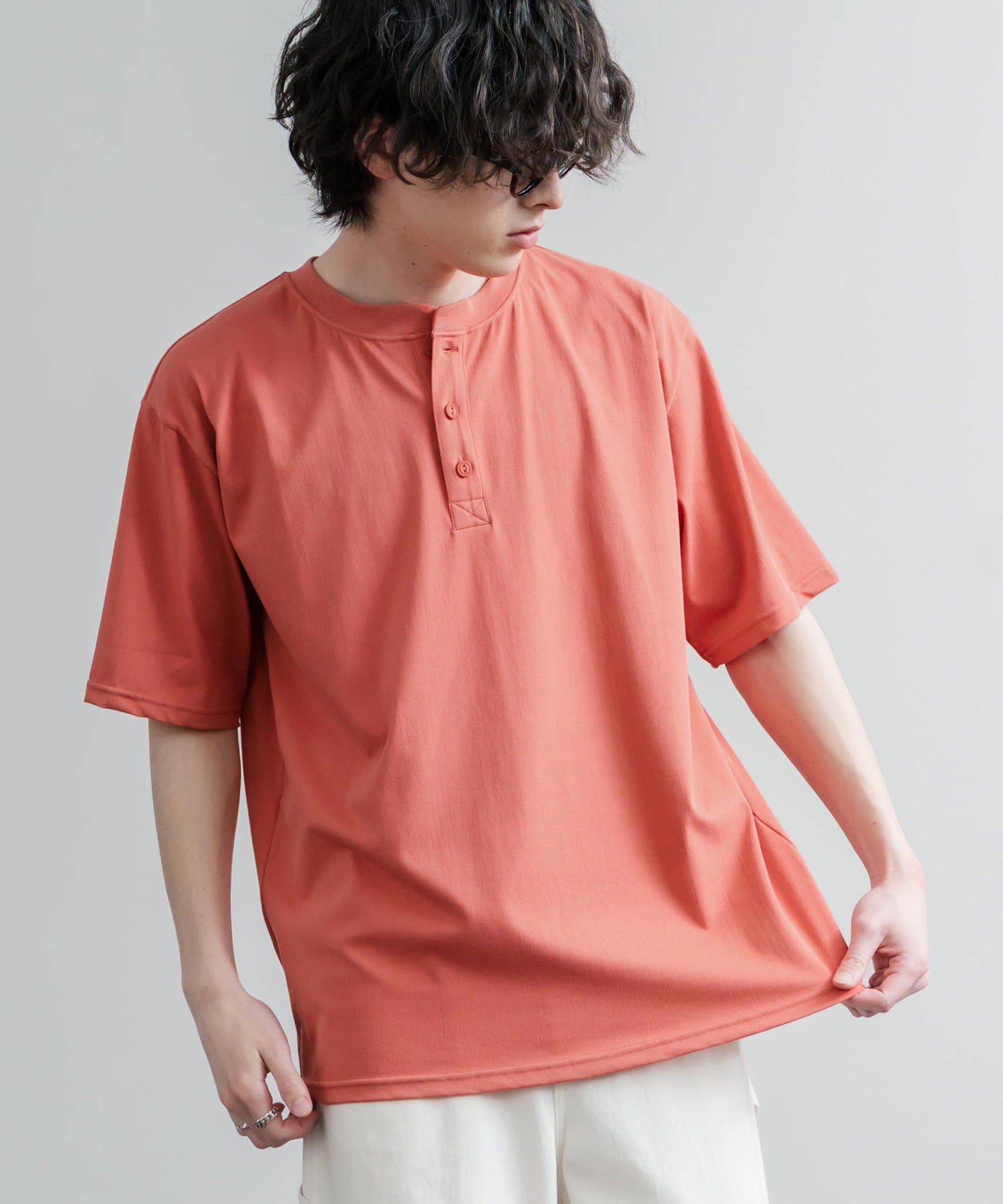 ロッキーモンロー Rocky Monroe 接触冷感 Tシャツ 半袖 ヘンリーネック メンズ カットソー 無地 日焼け対策 ひんやり 吸水速乾 ストレッチ KRIFF MAYER 2555125 16029 （35.レッド） 35.レッド