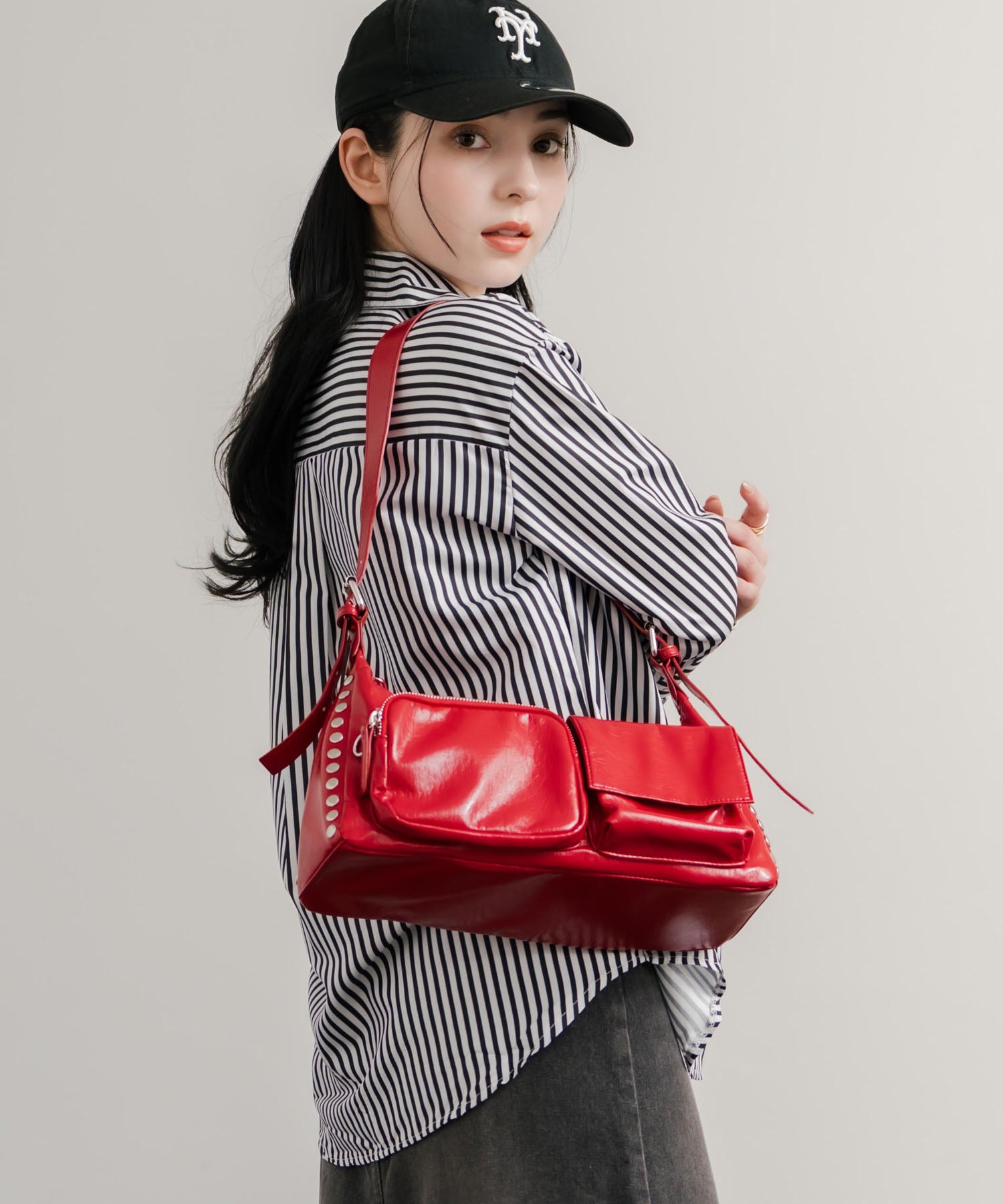 ロッキーモンロー Rocky Monroe ストライプシャツ 長袖 レディース ルーズ リラックス ゆったり センターボックス レギュラーカラー 胸ポケット 羽織り シンプル カジュアル 14805 （ネイビー） ネイビー