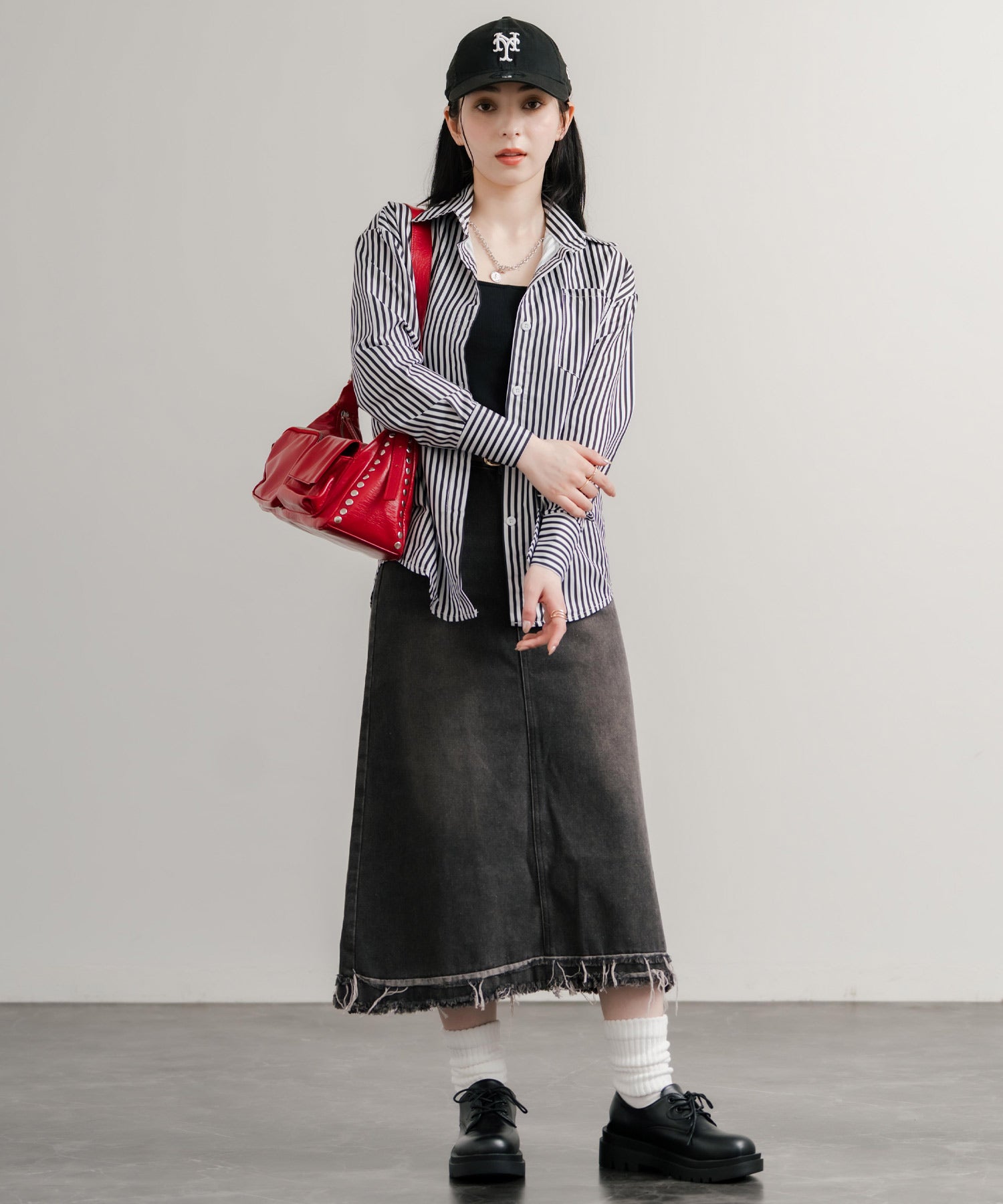 ロッキーモンロー Rocky Monroe ストライプシャツ 長袖 レディース ルーズ リラックス ゆったり センターボックス レギュラーカラー 胸ポケット 羽織り シンプル カジュアル 14805 （ネイビー） ネイビー