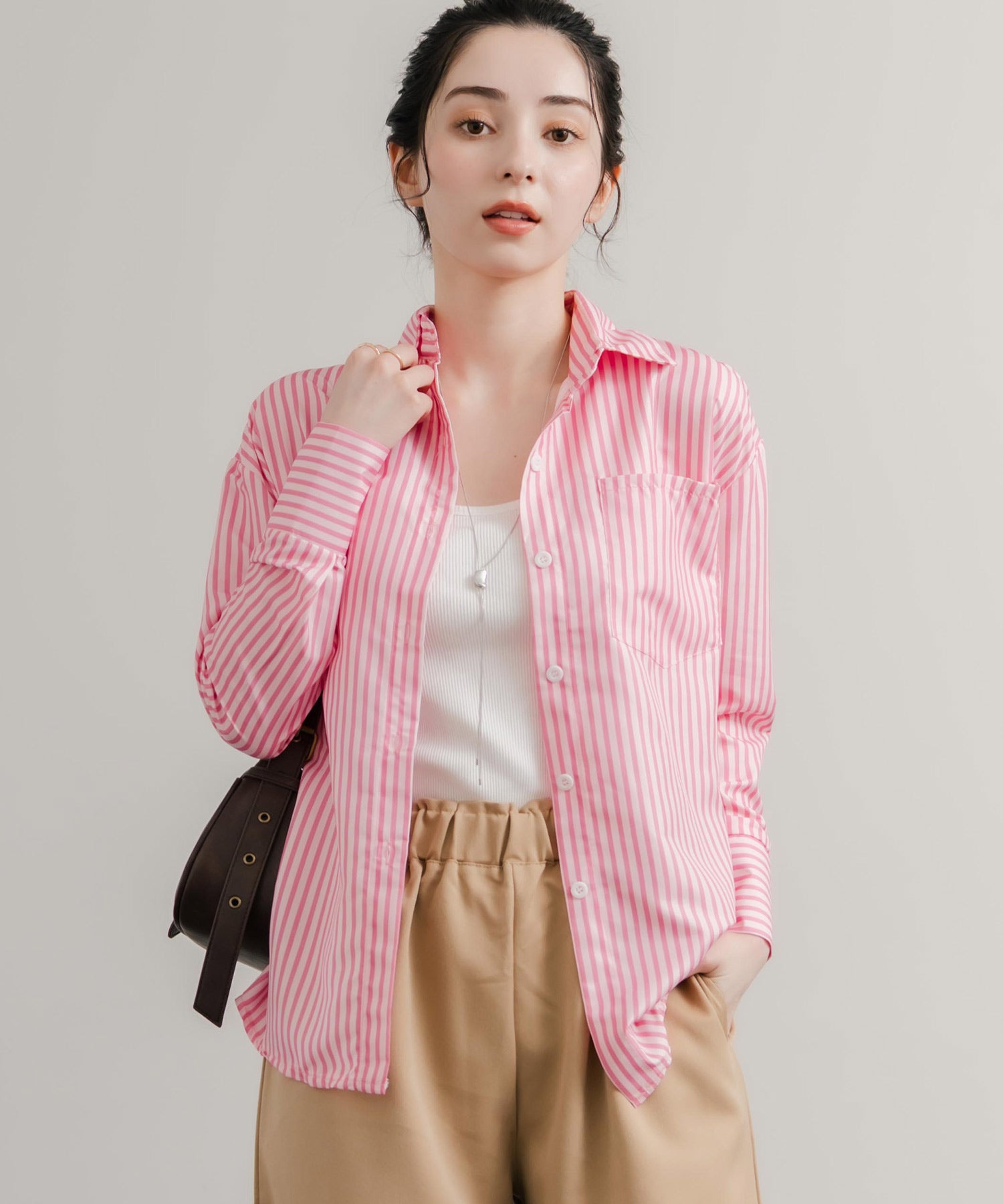 ロッキーモンロー Rocky Monroe ストライプシャツ 長袖 レディース ルーズ リラックス ゆったり センターボックス レギュラーカラー 胸ポケット 羽織り シンプル カジュアル 14805 （ネイビー） ネイビー
