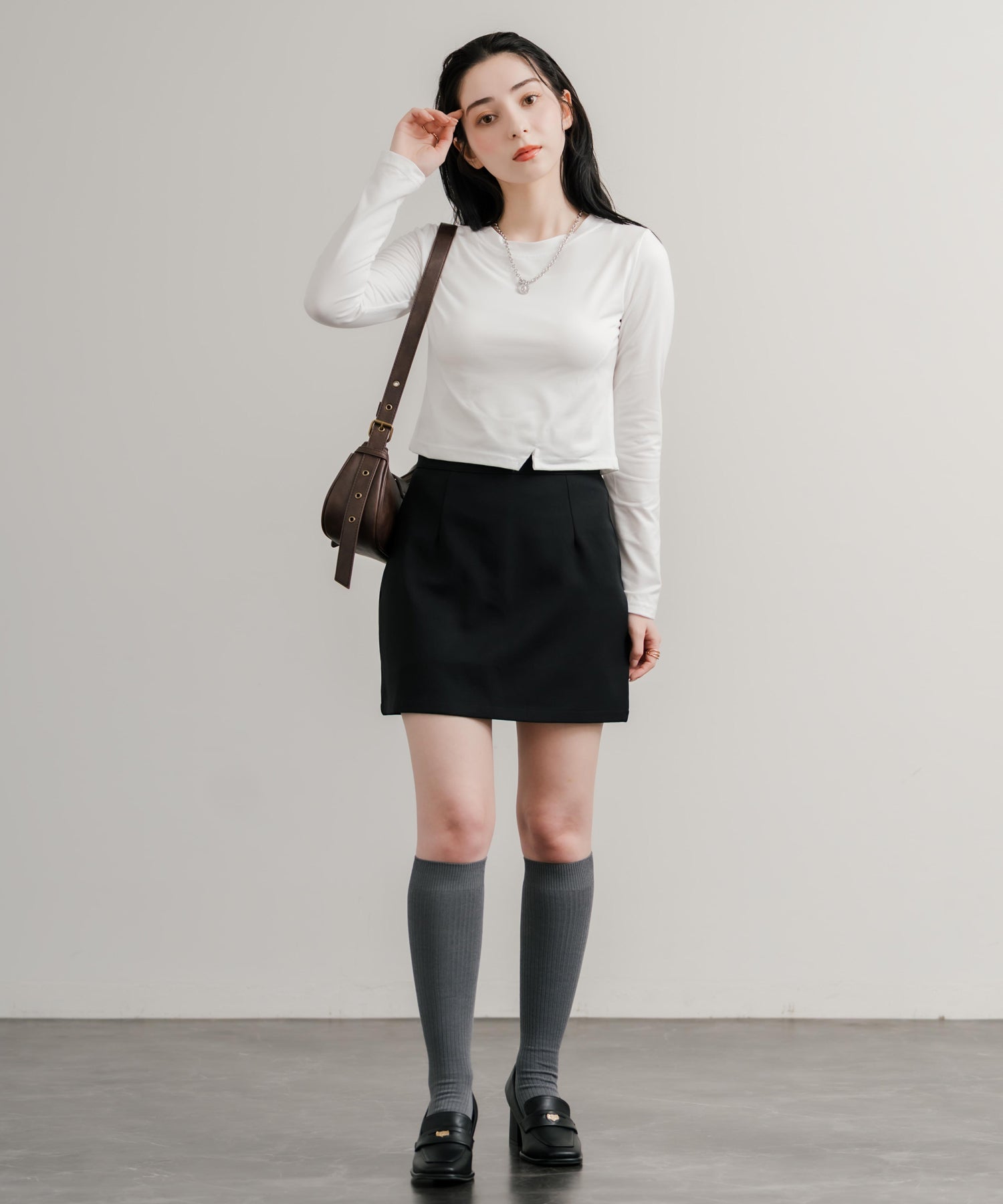 ロッキーモンロー Rocky Monroe ミニスカート ショート 膝上 レディース インパン Aライン 台形 無地 インナーパンツ付き ペチパンツ 韓国 カジュアル ガーリー きれいめ 14921 （チャコール） チャコール