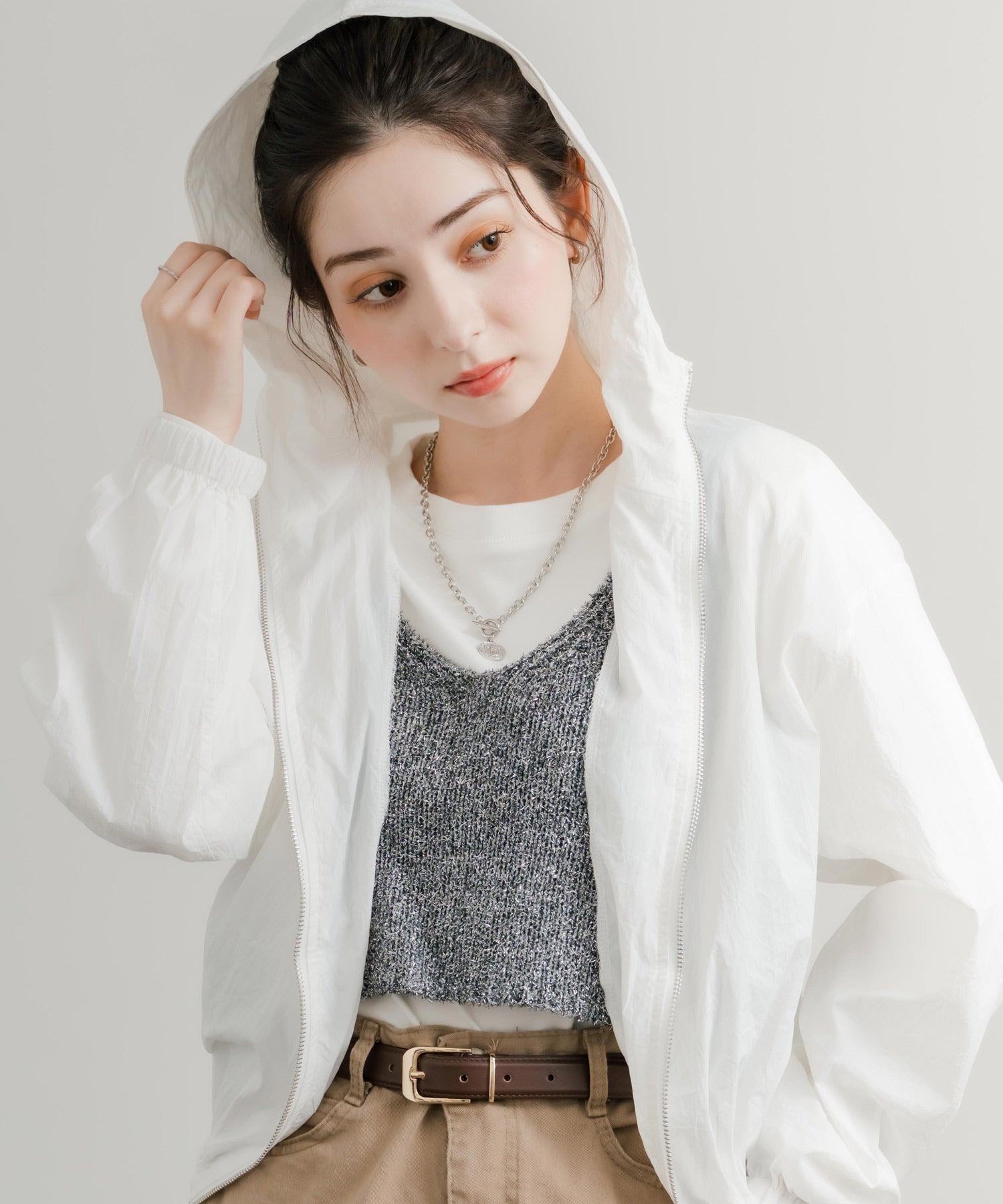 ロッキーモンロー Rocky Monroe フードジャケット マウンテンパーカー ショートブルゾン レディース マンパ ライトアウター ナイロンテック ウインドブレーカー ワッシャー加工 14811 （ホワイト） ホワイト