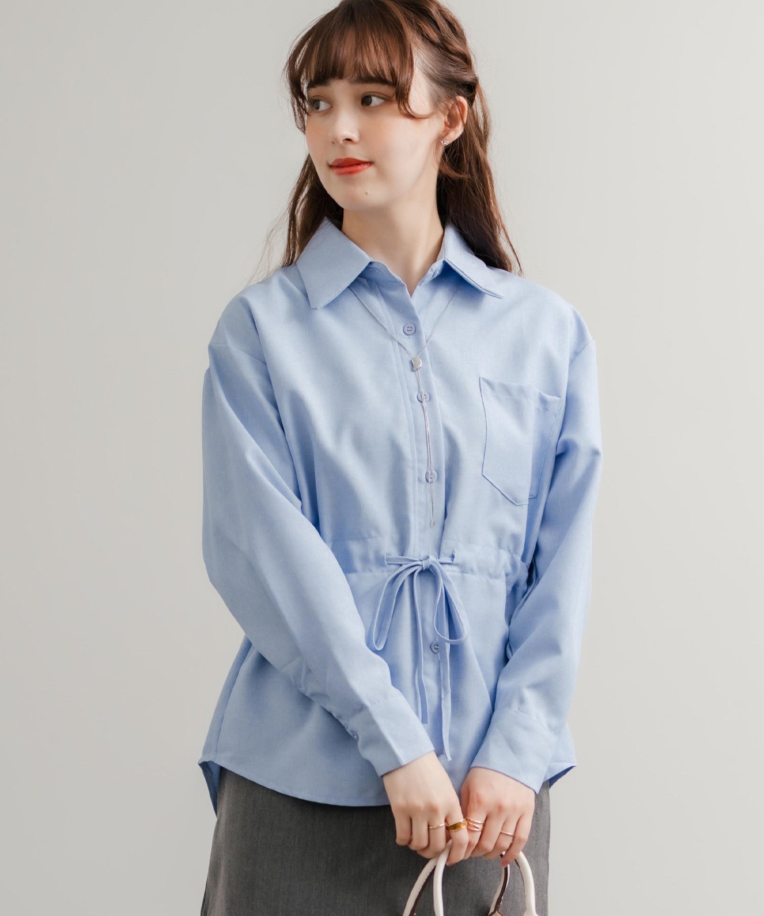 ロッキーモンロー Rocky Monroe カジュアルシャツ 長袖 レディース トップス 無地 レギュラーカラー ドロスト ウエスト紐 リラックス ゆったり センターボックス 胸ポケット 14923 （グレー） グレー