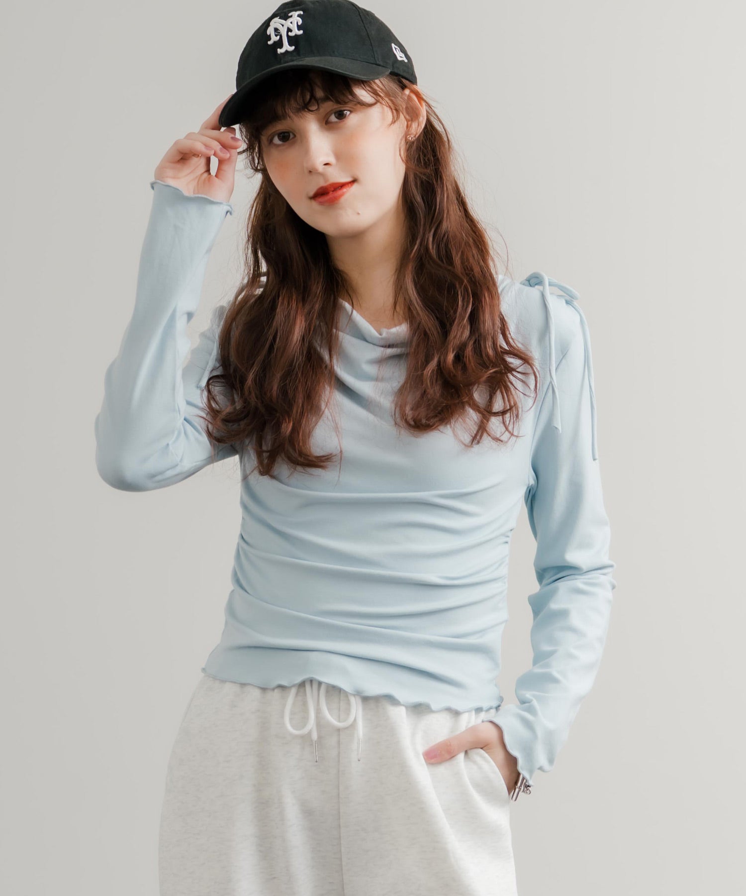 ロッキーモンロー Rocky Monroe Tシャツ 長袖 無地 レディース カットソー オフショル 肌見せ メロウ ドレープ リボン 肩リボン フィット タイト ストレッチ 薄手 韓国 14924 （ブルー） ブルー