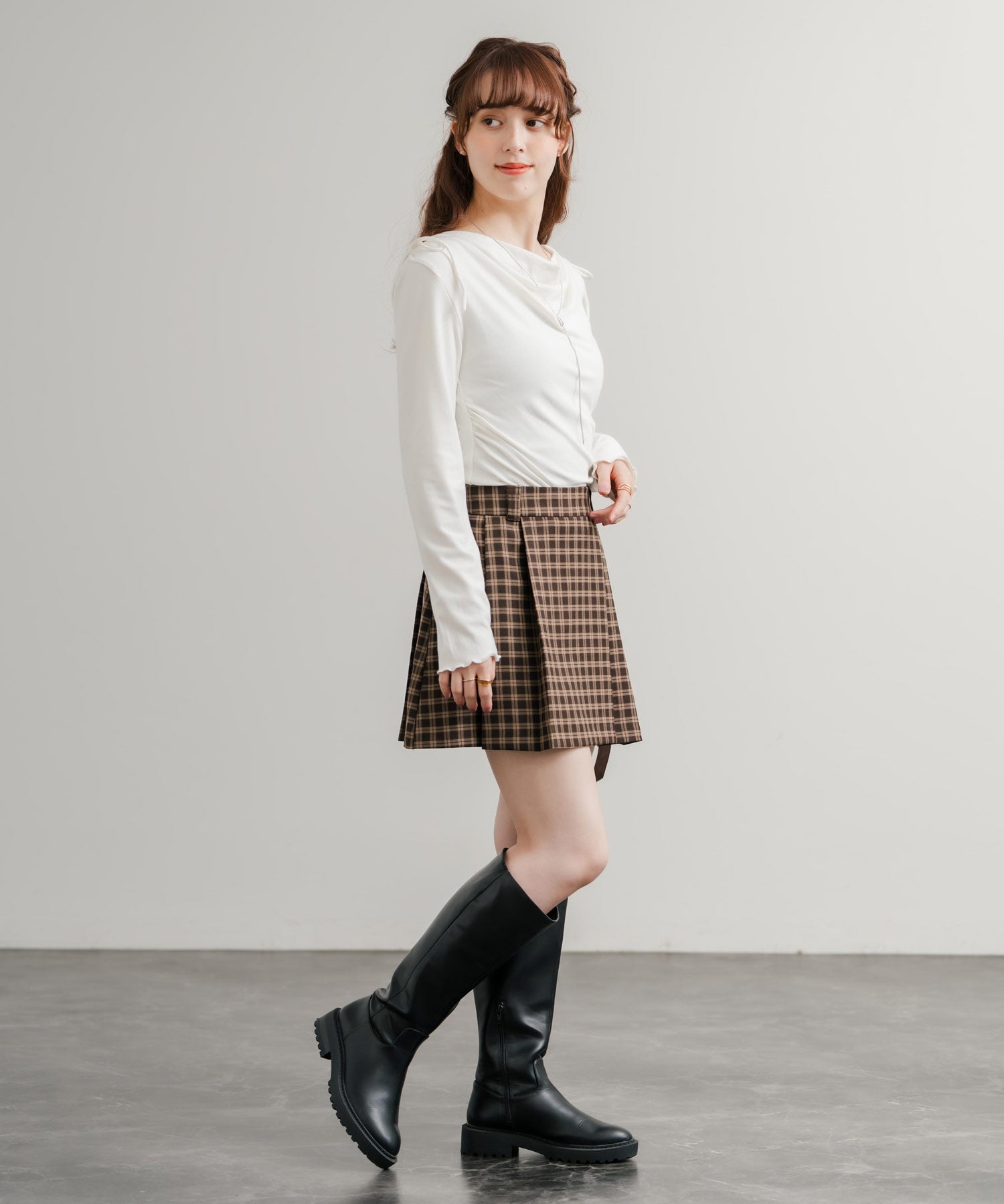 ロッキーモンロー Rocky Monroe Tシャツ 長袖 無地 レディース カットソー オフショル 肌見せ メロウ ドレープ リボン 肩リボン フィット タイト ストレッチ 薄手 韓国 14924 （ブルー） ブルー