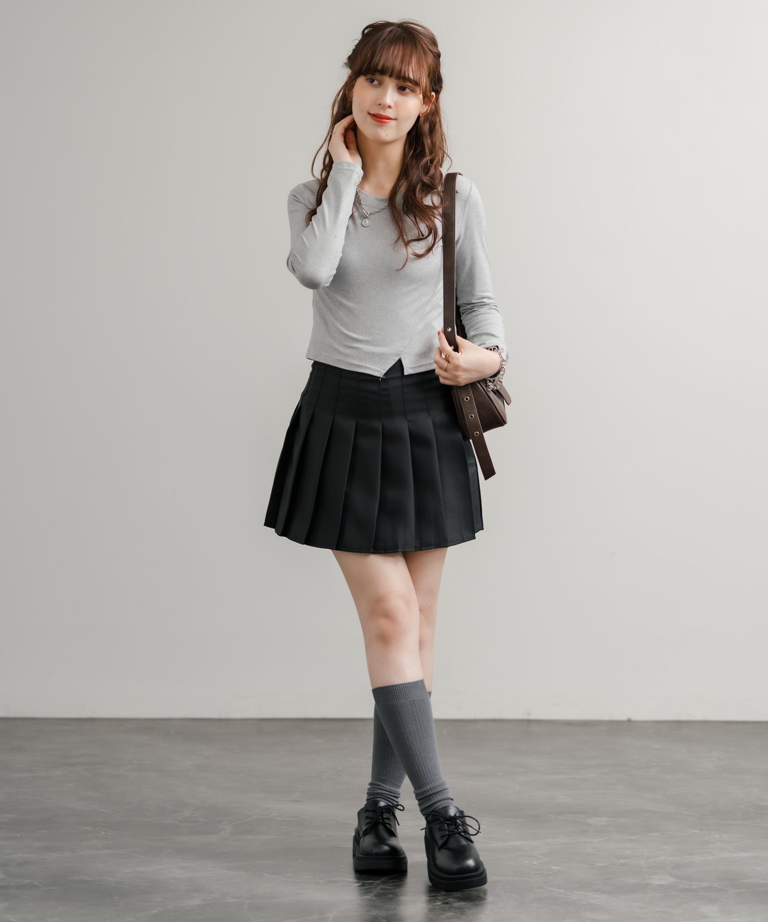 ロッキーモンロー Rocky Monroe プリーツスカート ミニ レディース ショート丈 膝上 Aライン チラ見え防止パンツ付き インナー付き ペチパンツ サイドファスナー 韓国 衣装 14953 （ブラック） ブラック