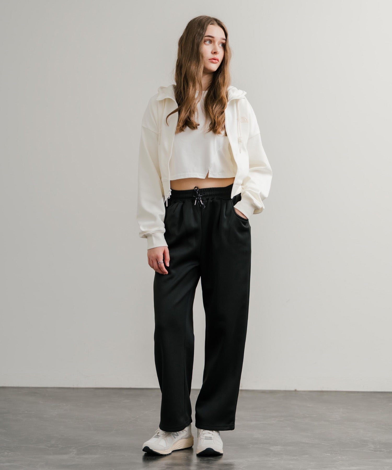 ロッキーモンロー Rocky Monroe スウェットパンツ イージー ワイド ルーズシルエット レディース ストレート 無地 ウエストゴム シンプル 韓国 Y2K スポーティー 部屋着 14918 （ホワイト） ホワイト