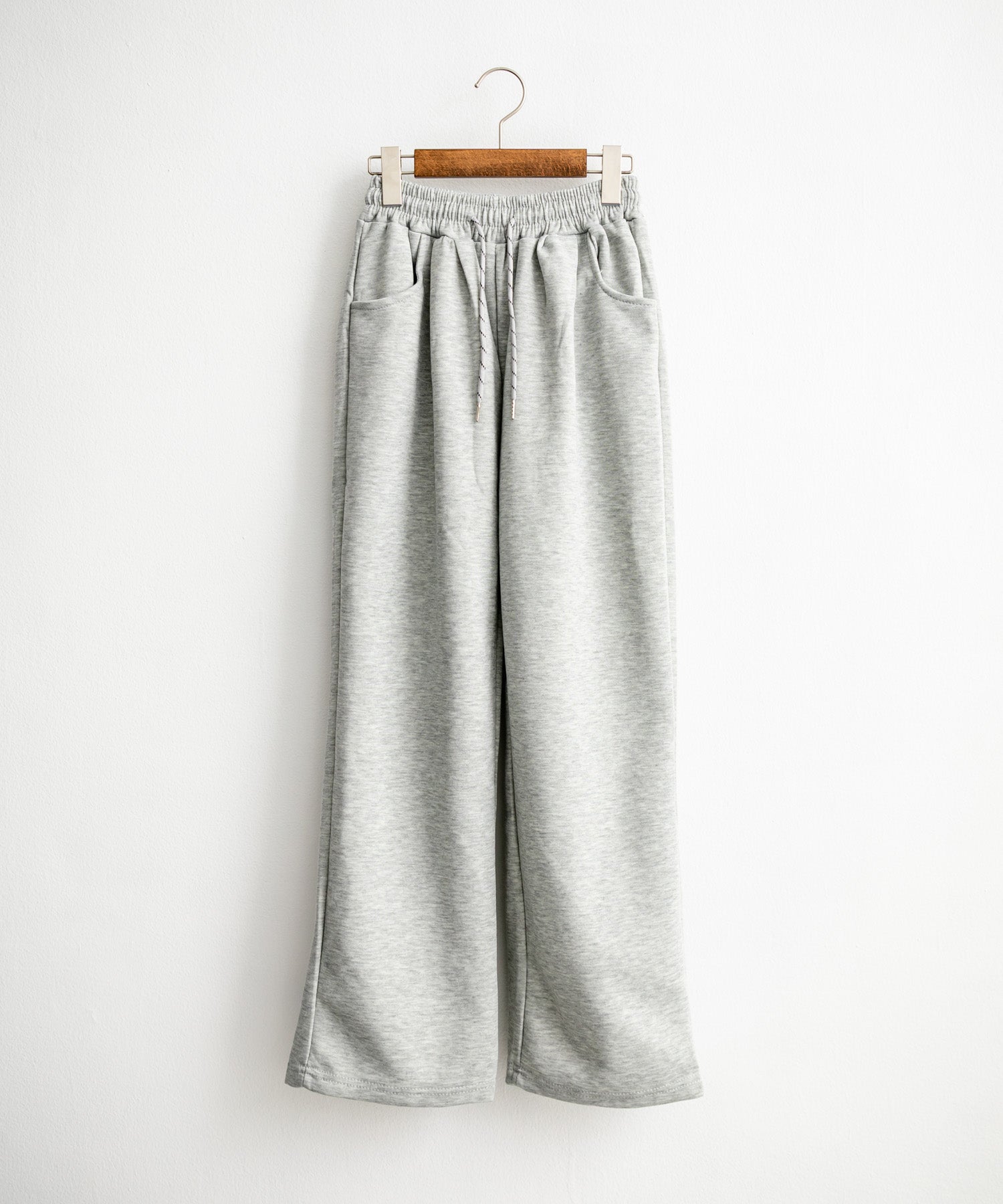 ロッキーモンロー Rocky Monroe スウェットパンツ イージー ワイド ルーズシルエット レディース ストレート 無地 ウエストゴム シンプル 韓国 Y2K スポーティー 部屋着 14918 （ホワイト） ホワイト