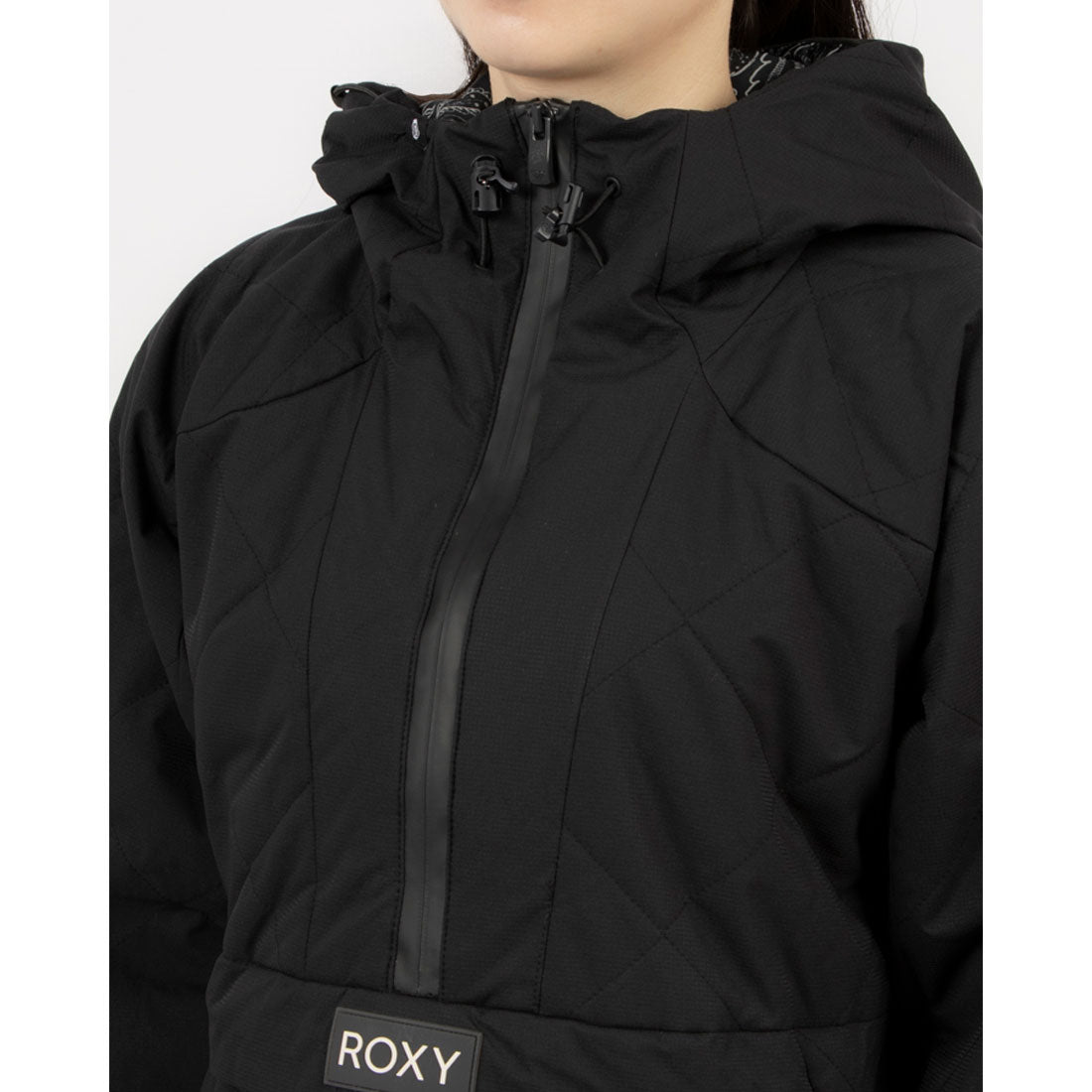 Roxy Radiant Lines Overhead