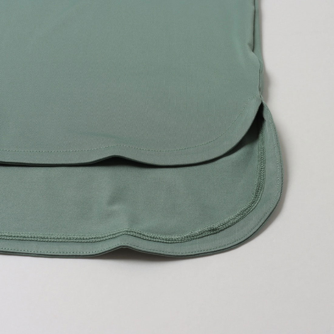 ロキシー ROXY FROM THE INSIDE TEE （ブラック） ブラック